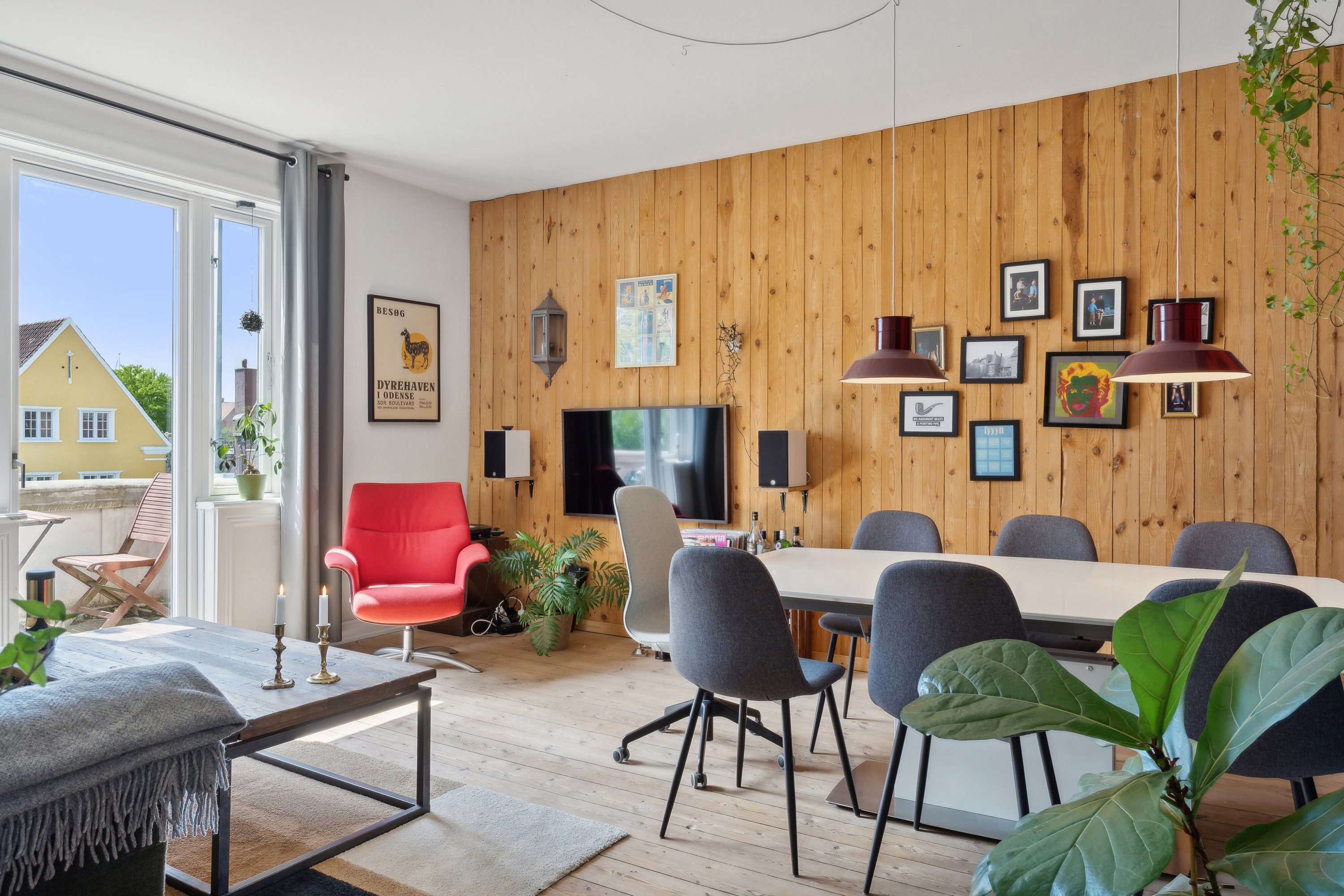 Fremhævet spisestue billede i fuldskærmstilstand. Billede af Tietgens Allé 33, 1. tv., 5230 Odense M