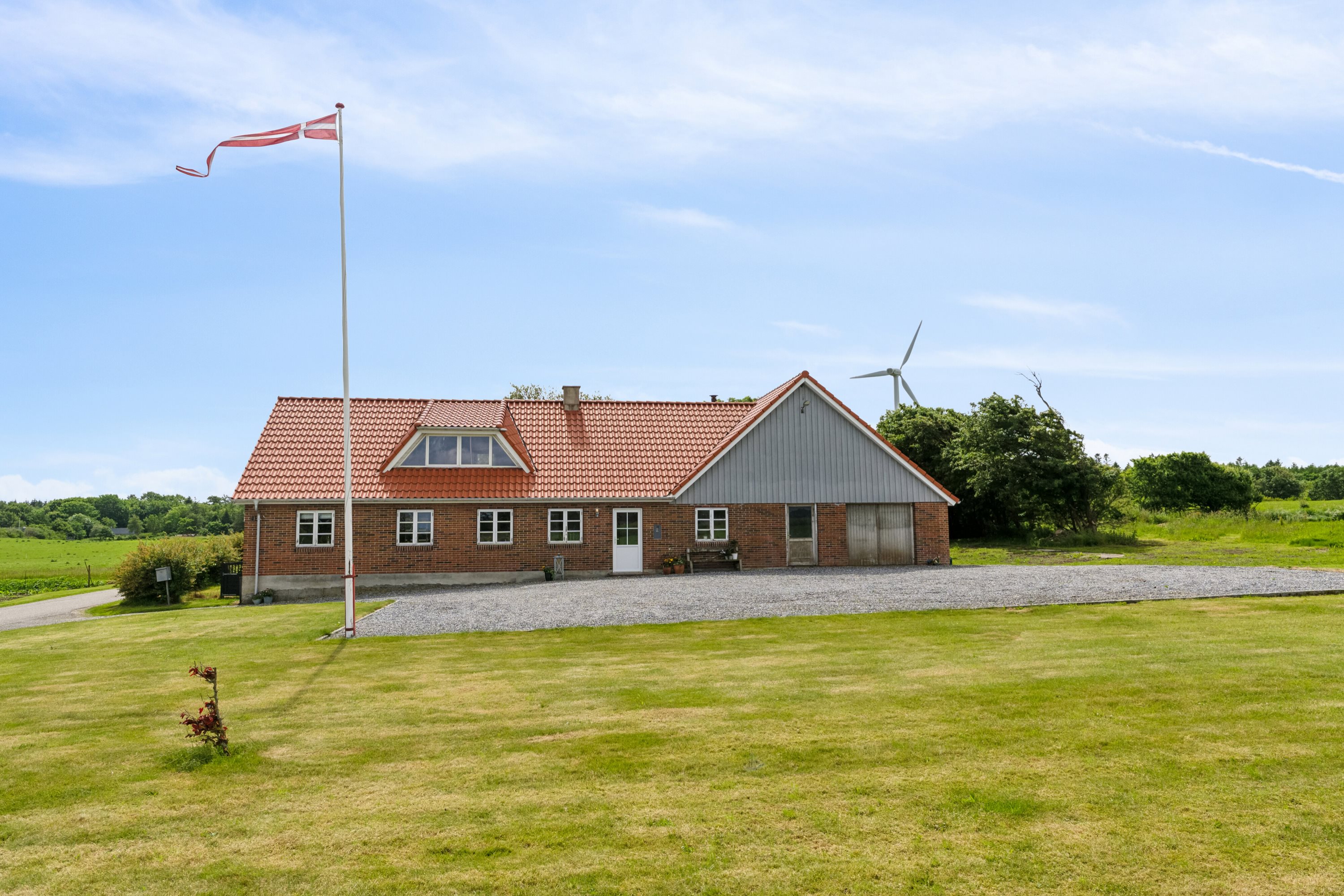 Fremhævet set fra haven billede i fuldskærmstilstand. Billede af Dovervej 4, Dover, 7760 Hurup Thy