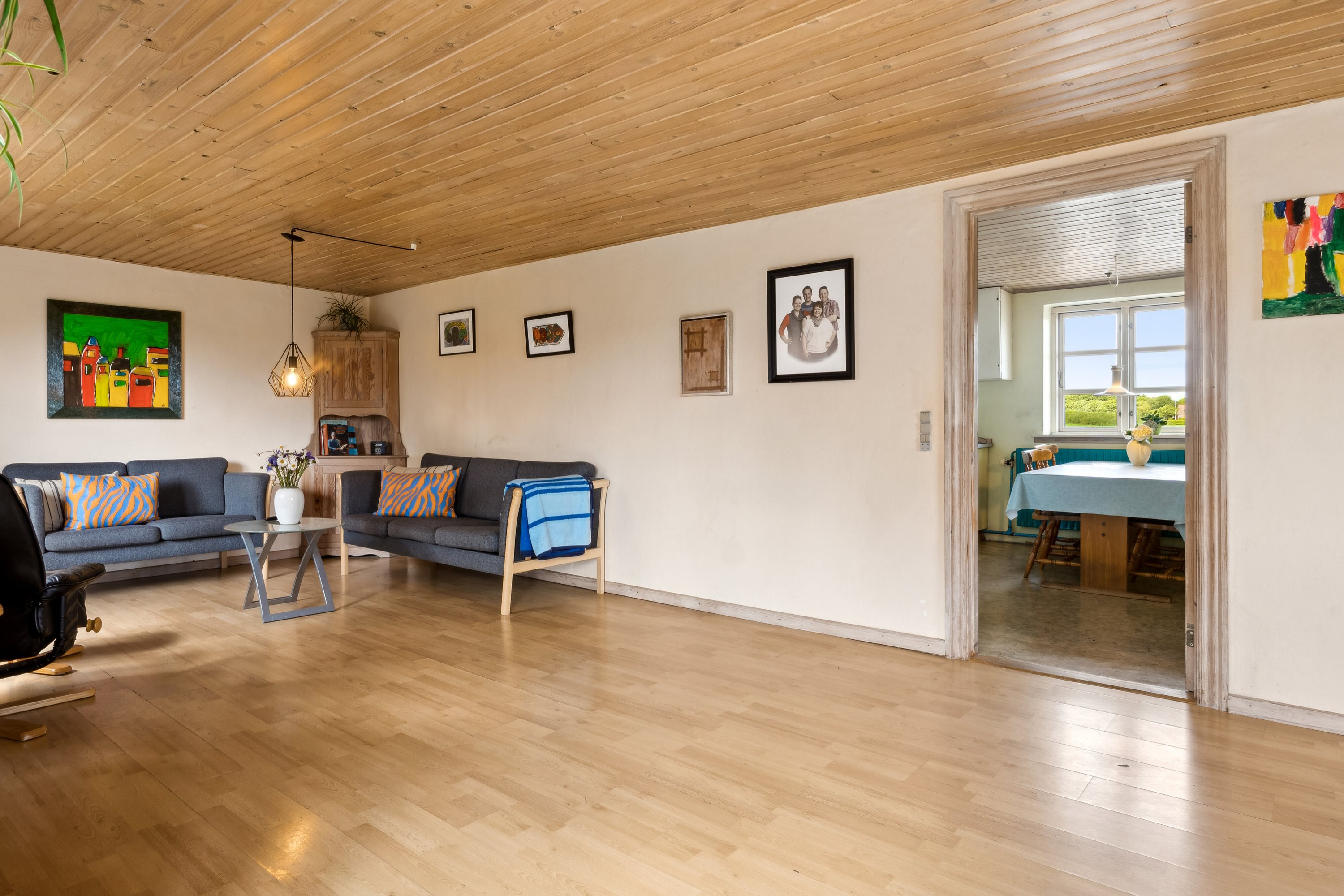 Fremhævet stue billede i fuldskærmstilstand. Billede af Dovervej 4, Dover, 7760 Hurup Thy