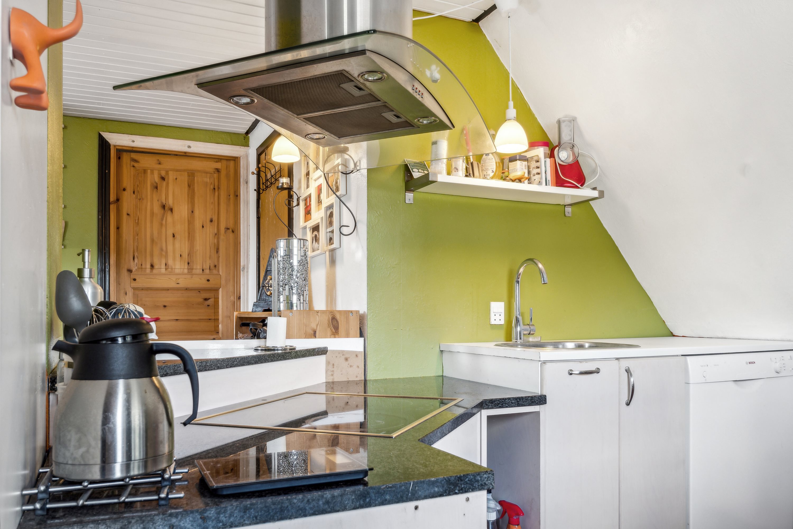 Fremhævet køkken billede i fuldskærmstilstand. Billede af Ørbækvej 843, Rolfsted, 5863 Ferritslev Fyn