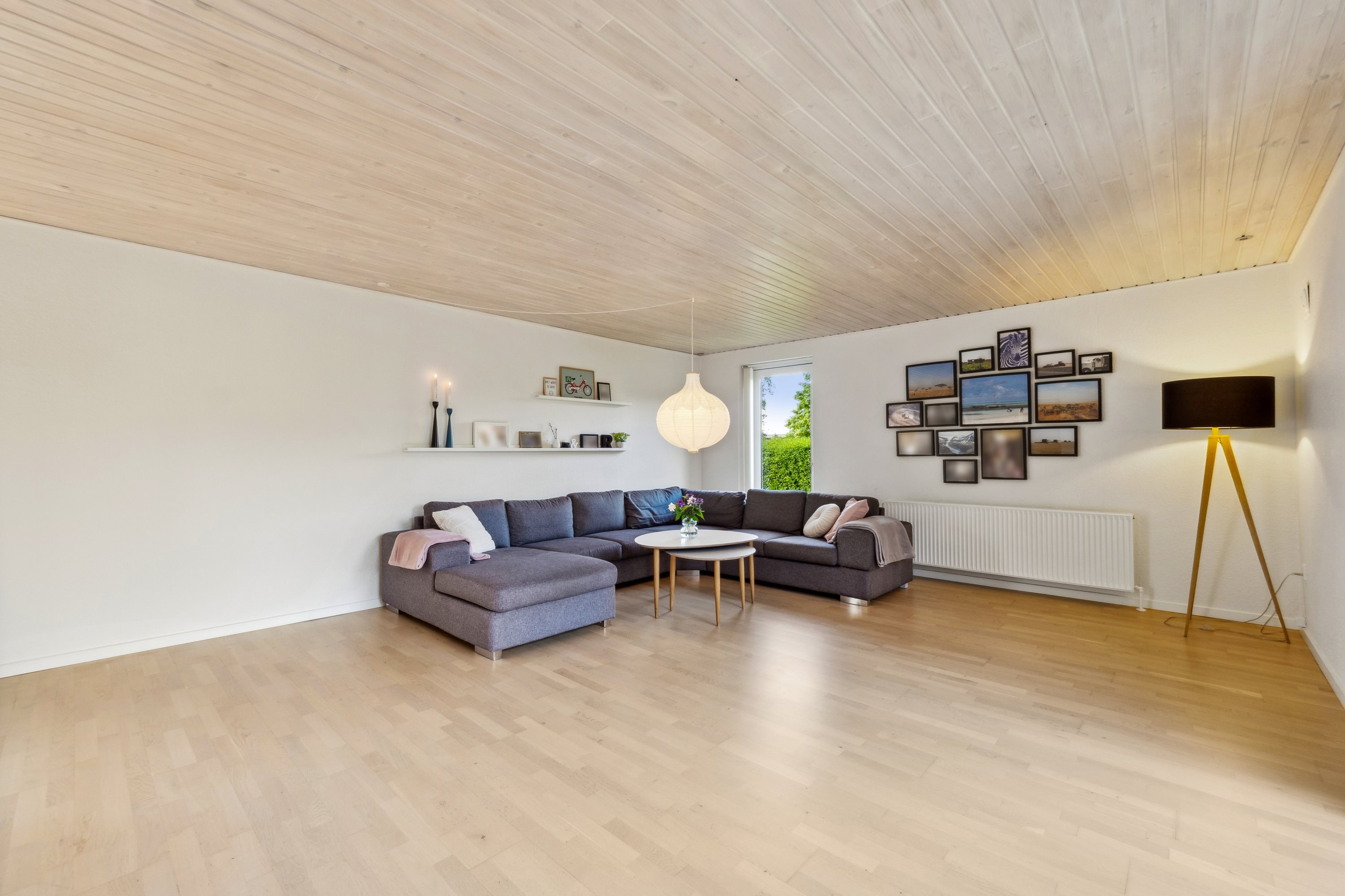 Fremhævet stue billede i fuldskærmstilstand. Billede af Åbrinken 5, Vils, 7980 Vils