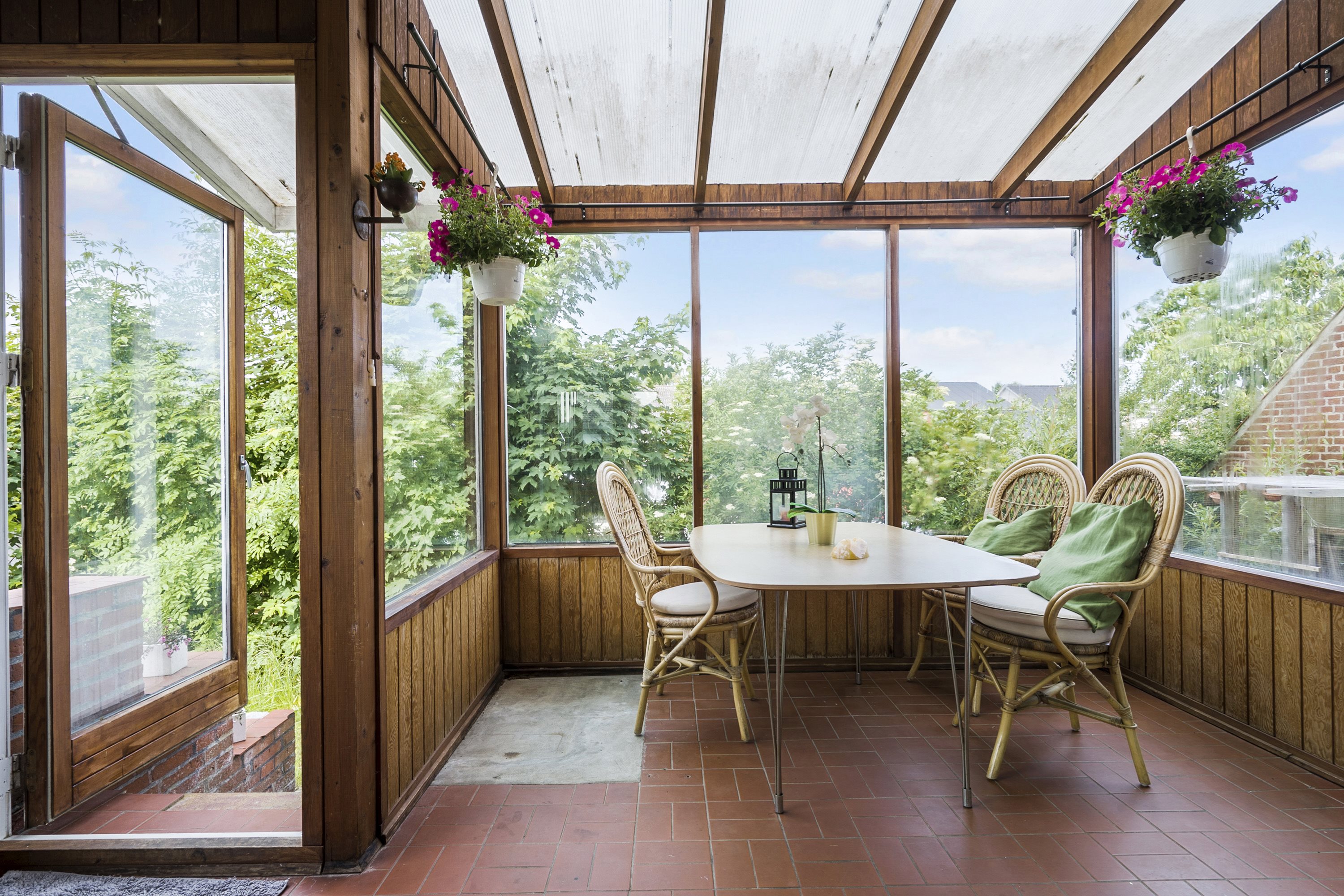 Fremhævet spisestue billede i fuldskærmstilstand. Billede af Otto Møllersgade 2, Gylling, 8300 Odder