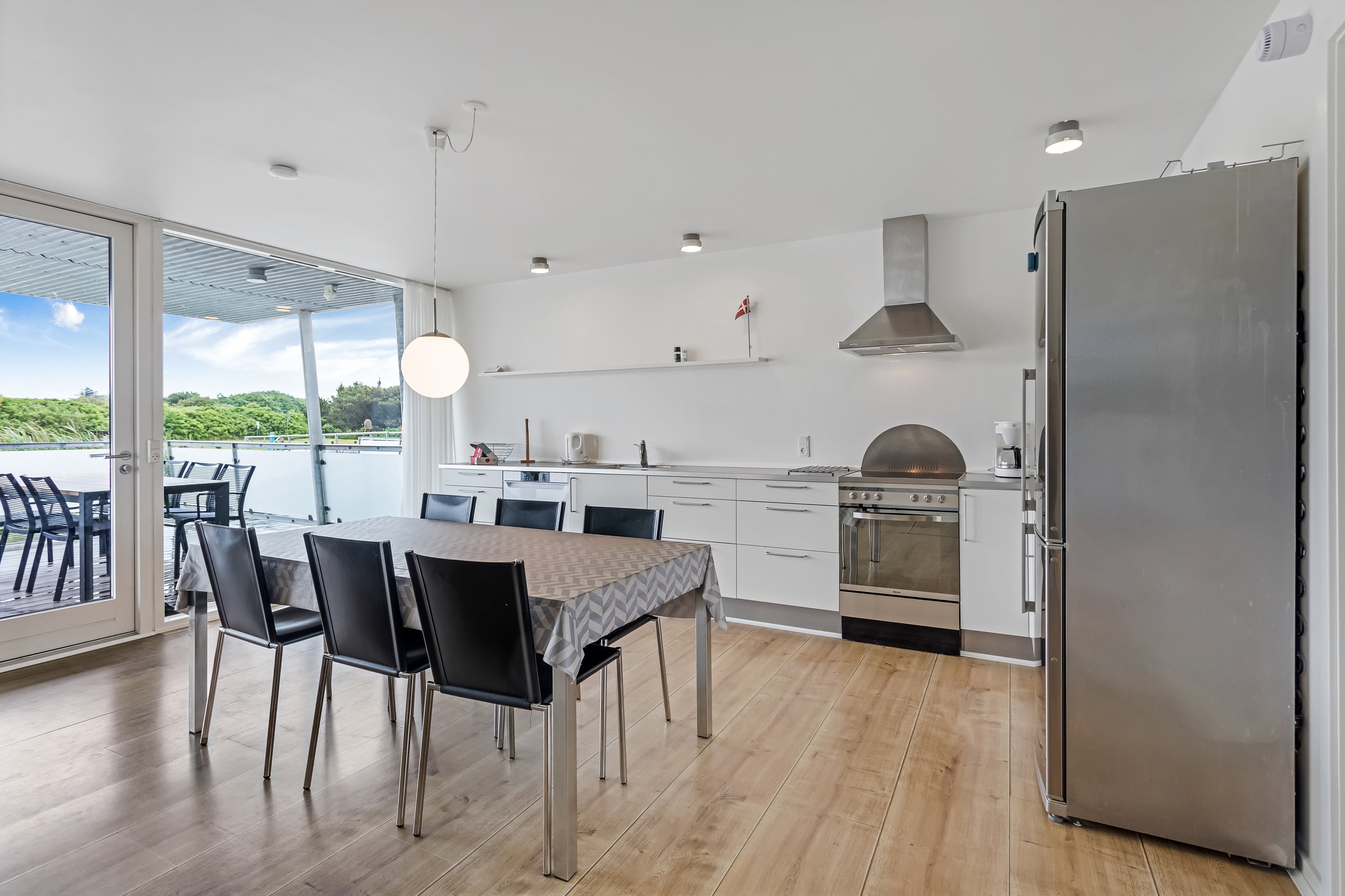 Fremhævet andet billede i fuldskærmstilstand. Billede af Molen 7, Bork Havn, 6893 Hemmet