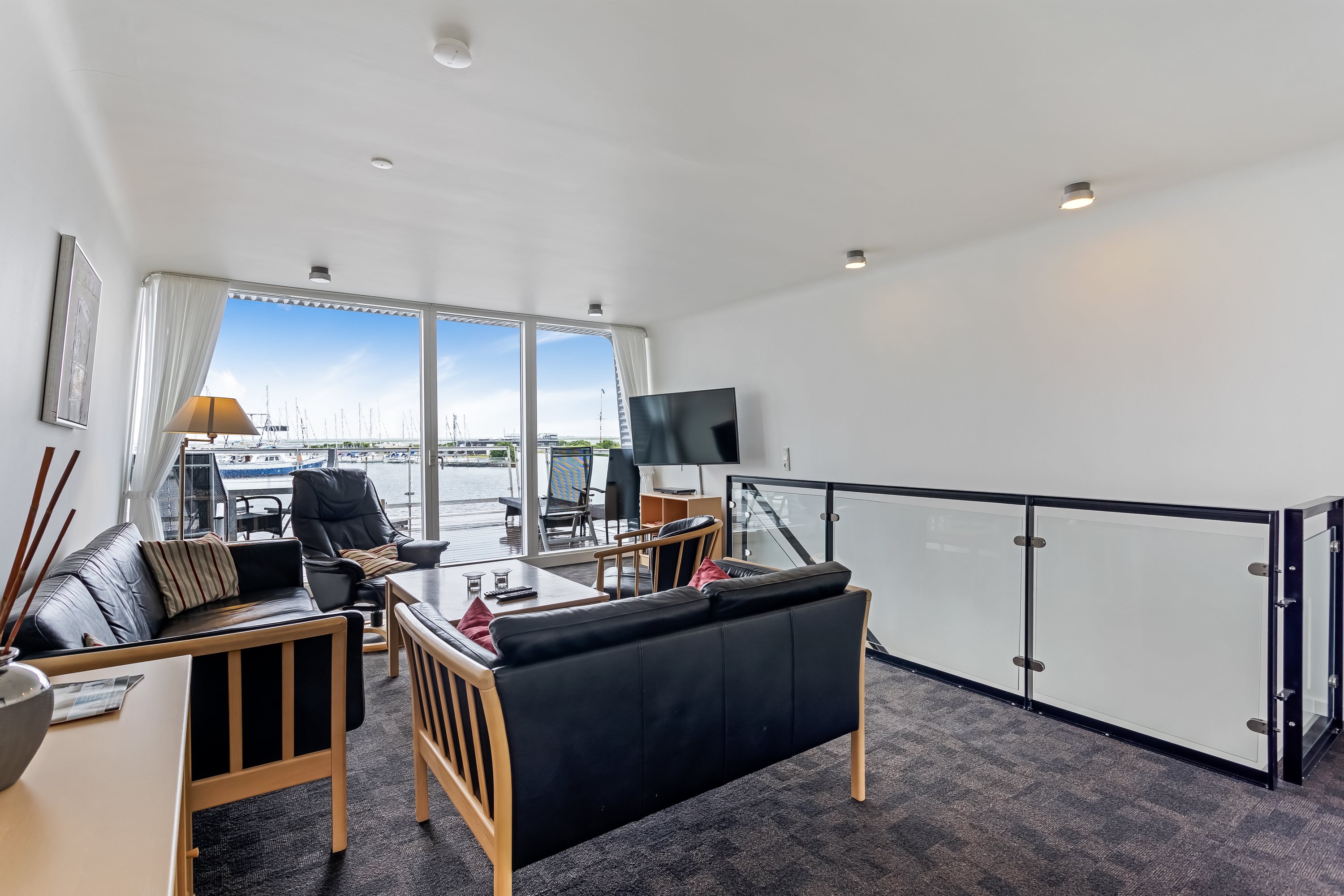 Fremhævet stue billede i fuldskærmstilstand. Billede af Molen 7, Bork Havn, 6893 Hemmet