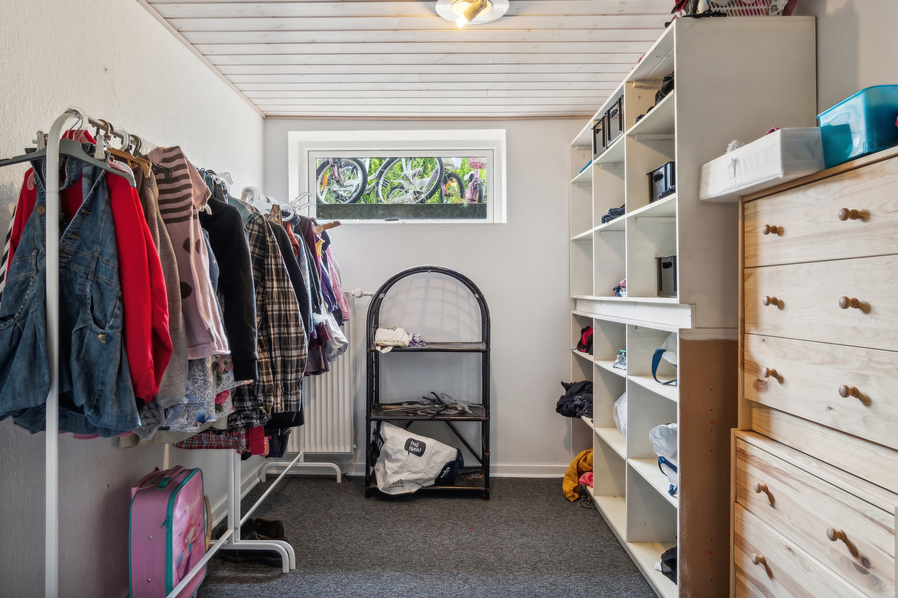 Fremhævet værelse billede i fuldskærmstilstand. Billede af Solsortevej 28, 7441 Bording