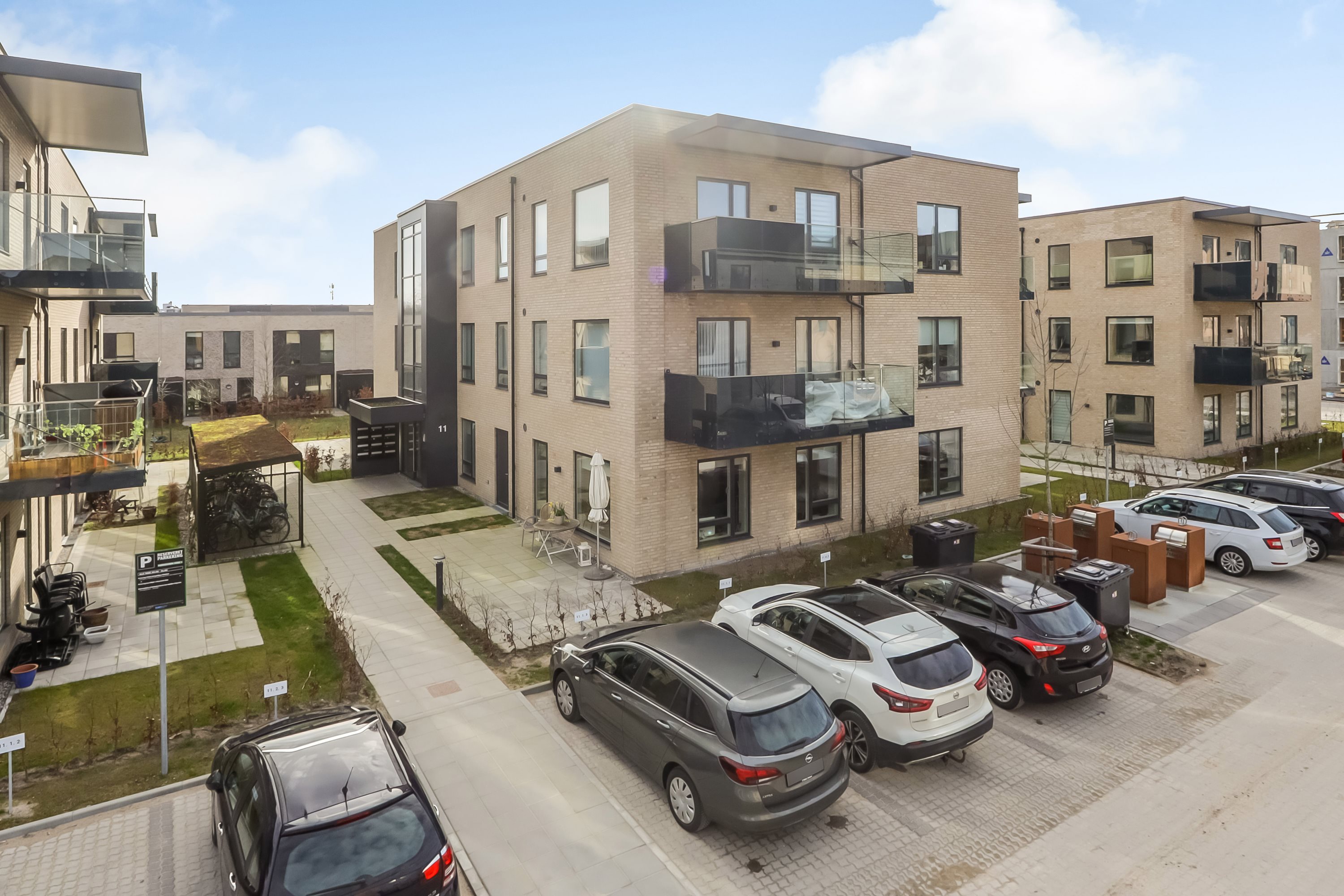 Fremhævet ejendommen billede i fuldskærmstilstand. Billede af Guldrankevej 11, st.. 4., 5200 Odense V