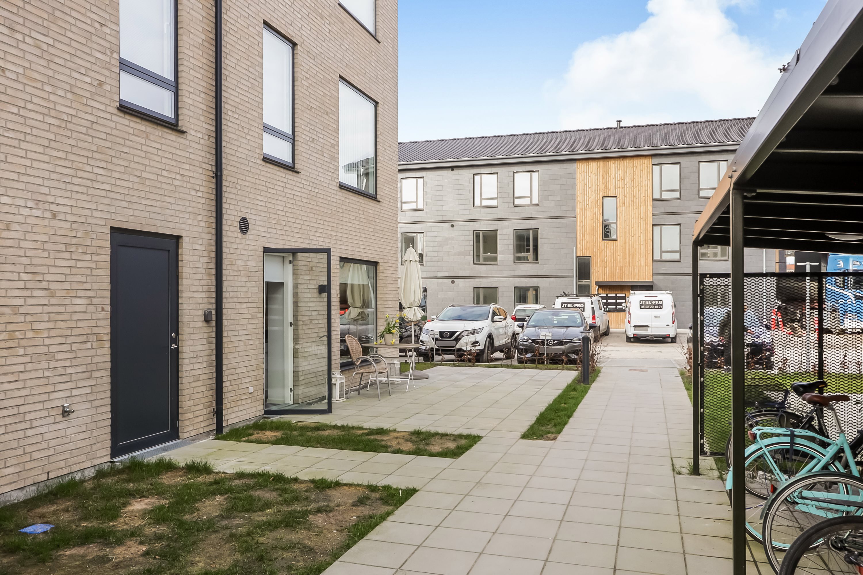 Fremhævet ejendommen billede i fuldskærmstilstand. Billede af Guldrankevej 11, st.. 4., 5200 Odense V