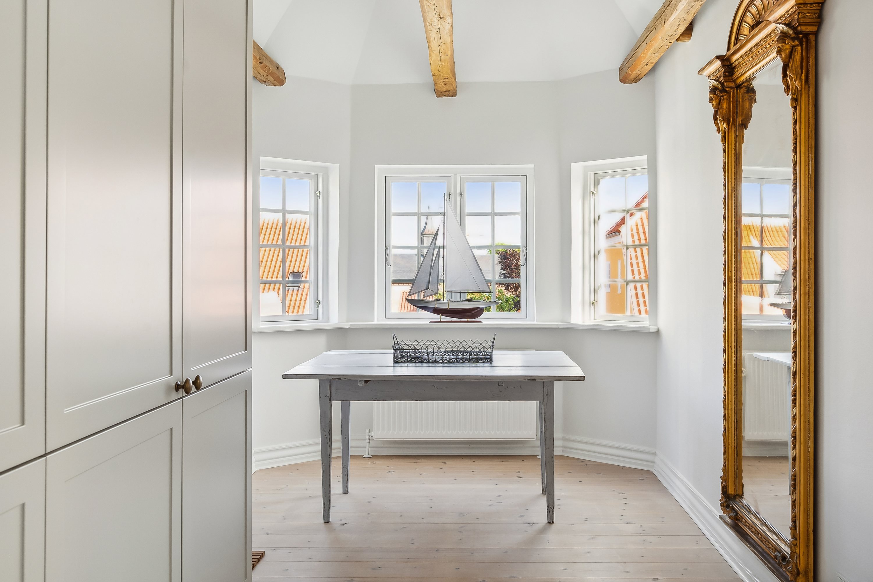 Fremhævet værelse billede i fuldskærmstilstand. Billede af Kong Eriks Vej 2, Midtbyen, 9990 Skagen