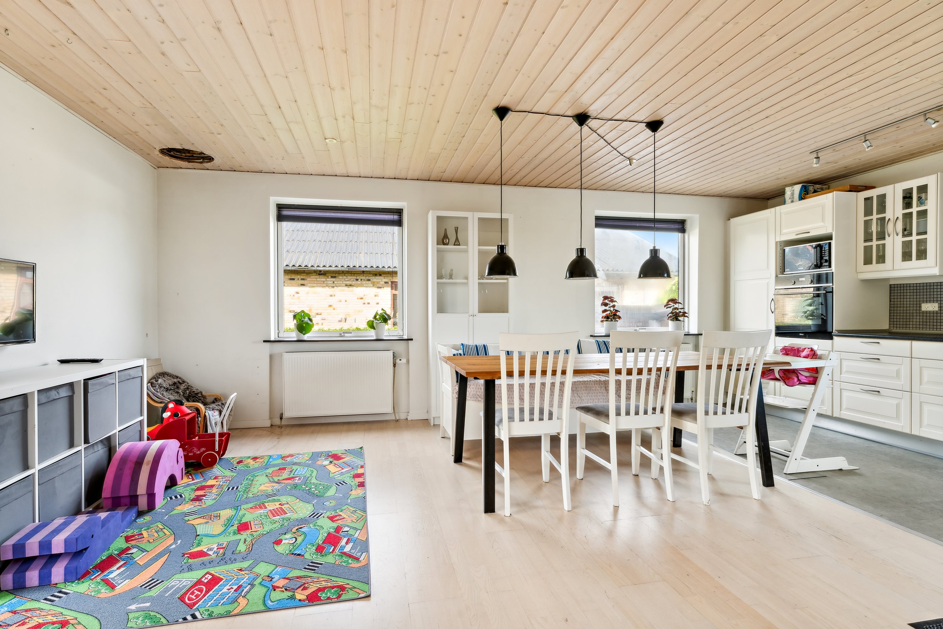 Fremhævet stue billede i fuldskærmstilstand. Billede af Teglværksvej 30, 8860 Ulstrup