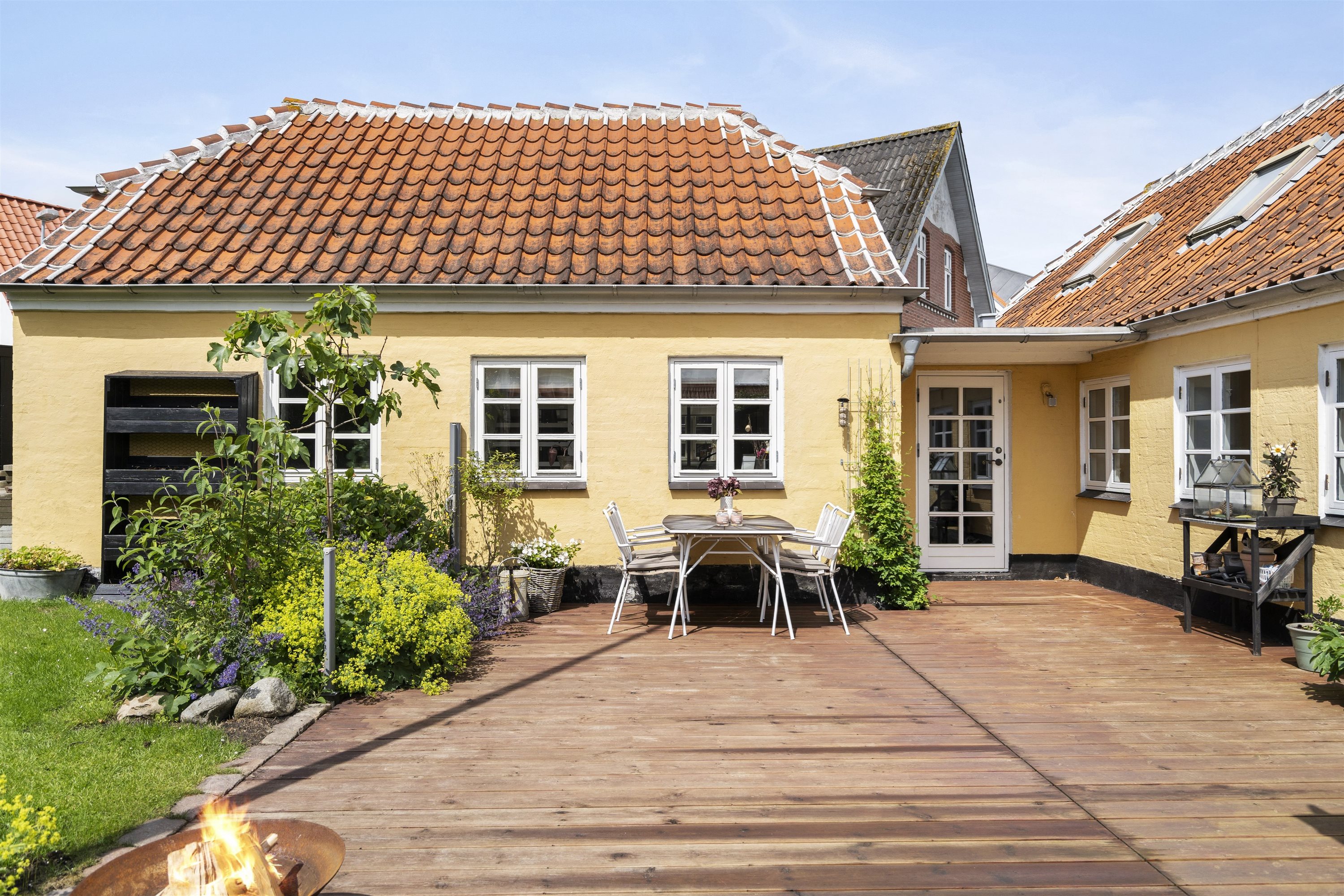 Miniaturebillede 1: ejendommen. Billede af Frydenstrandsvej 8, 9900 Frederikshavn