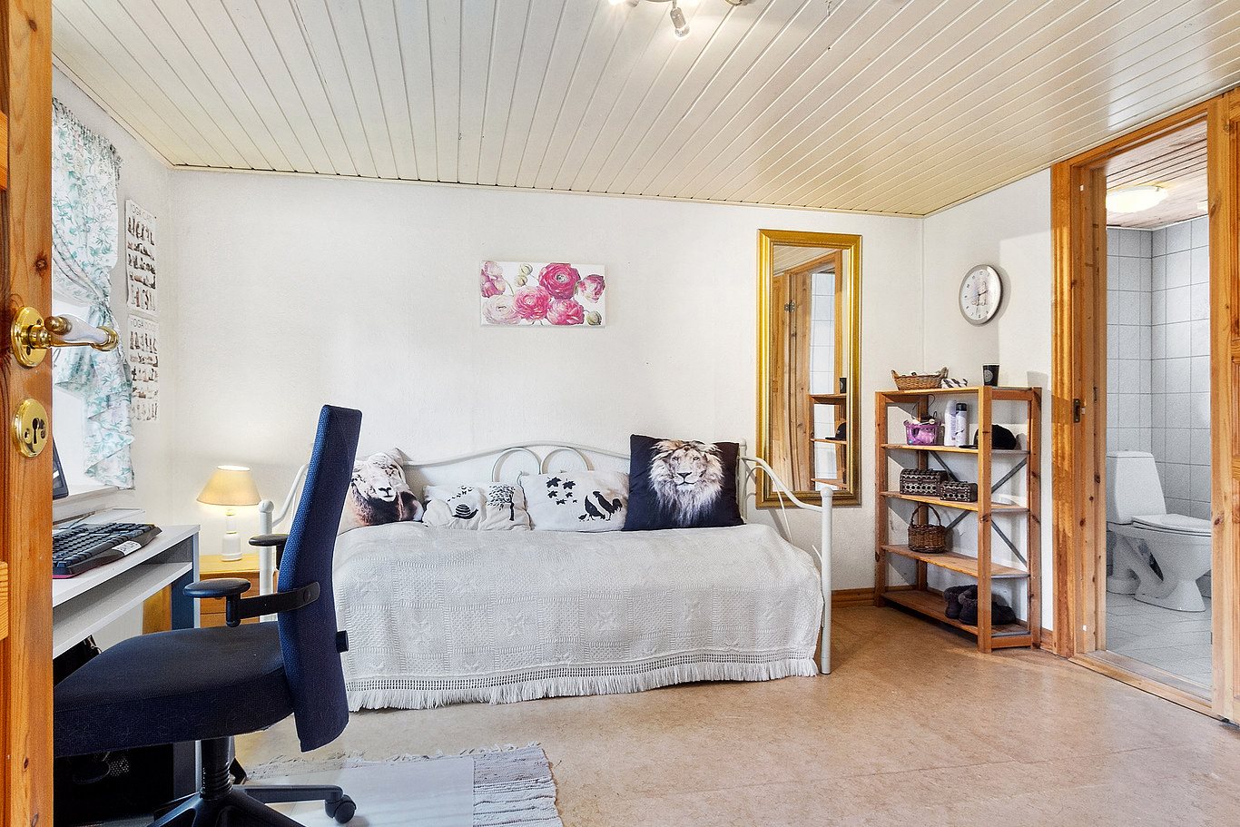 Fremhævet soveværelse billede i fuldskærmstilstand. Billede af Gl Hirtshalsvej 2A, Vidstrup, 9800 Hjørring