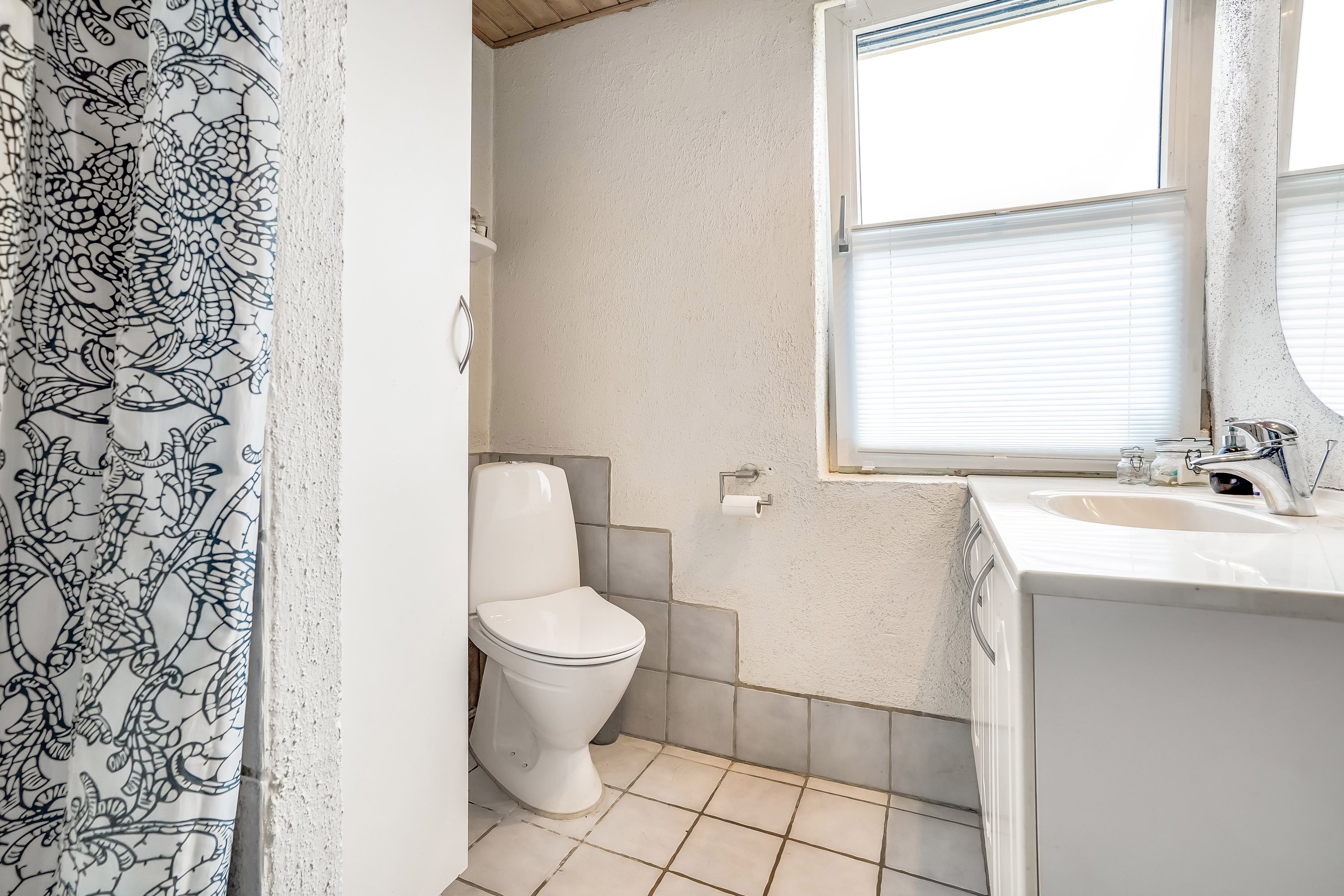 Fremhævet badeværelse billede i fuldskærmstilstand. Billede af Sdr. Vissingvej 16, Sdr Vissing, 8740 Brædstrup