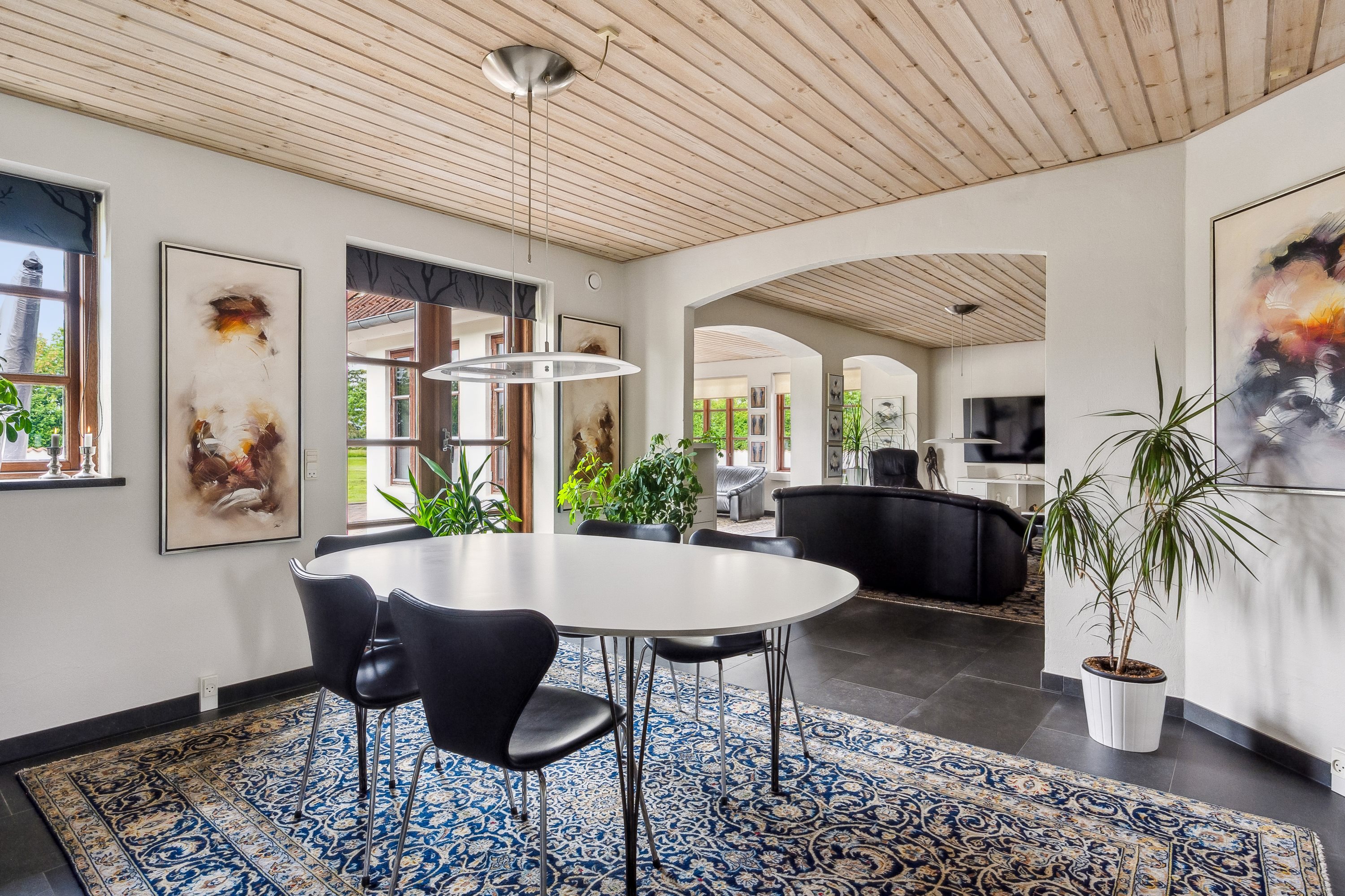 Fremhævet stue billede i fuldskærmstilstand. Billede af Vildmosevej 31, 9700 Brønderslev