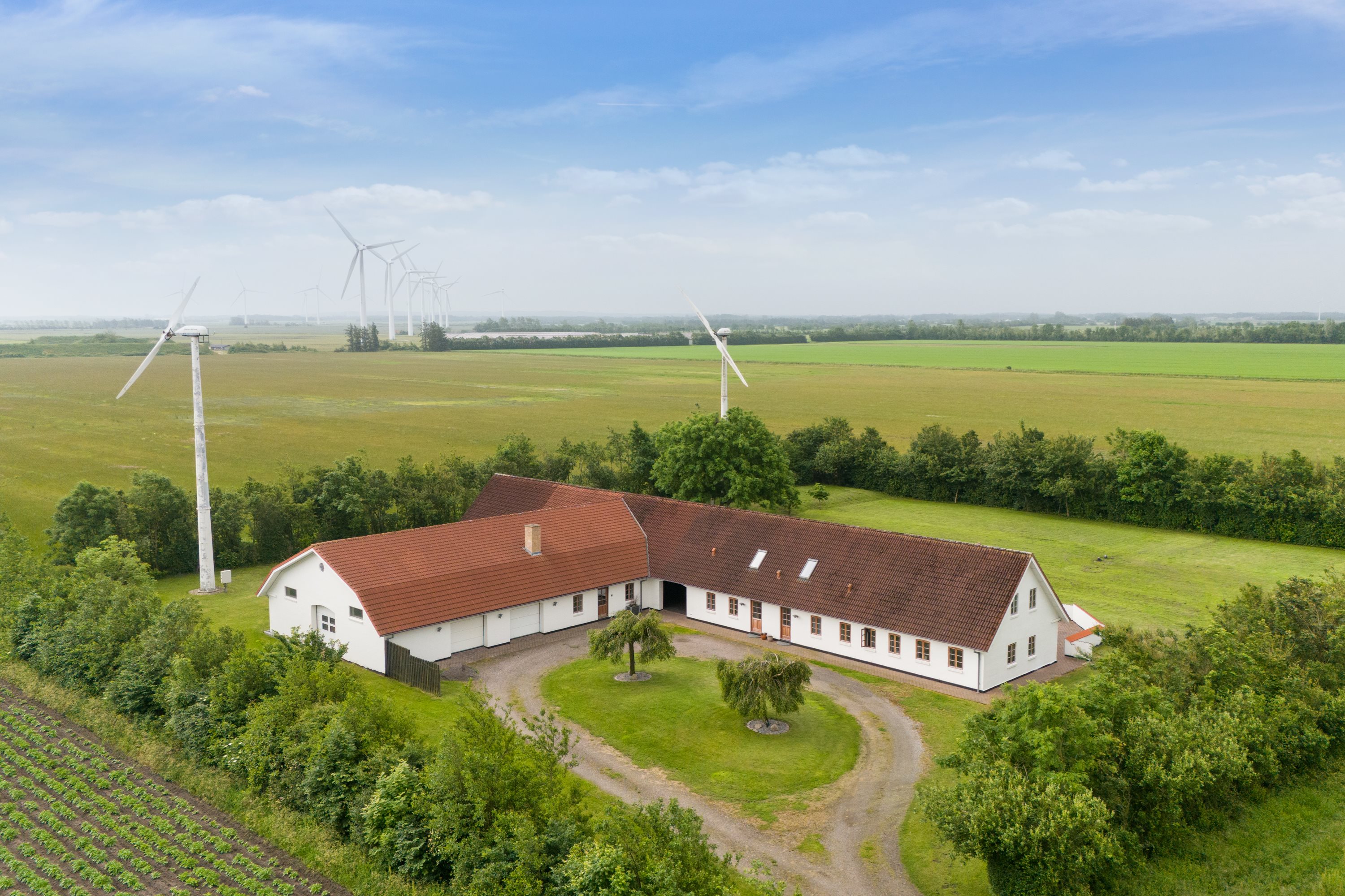 Fremhævet luftfoto billede i fuldskærmstilstand. Billede af Vildmosevej 31, 9700 Brønderslev