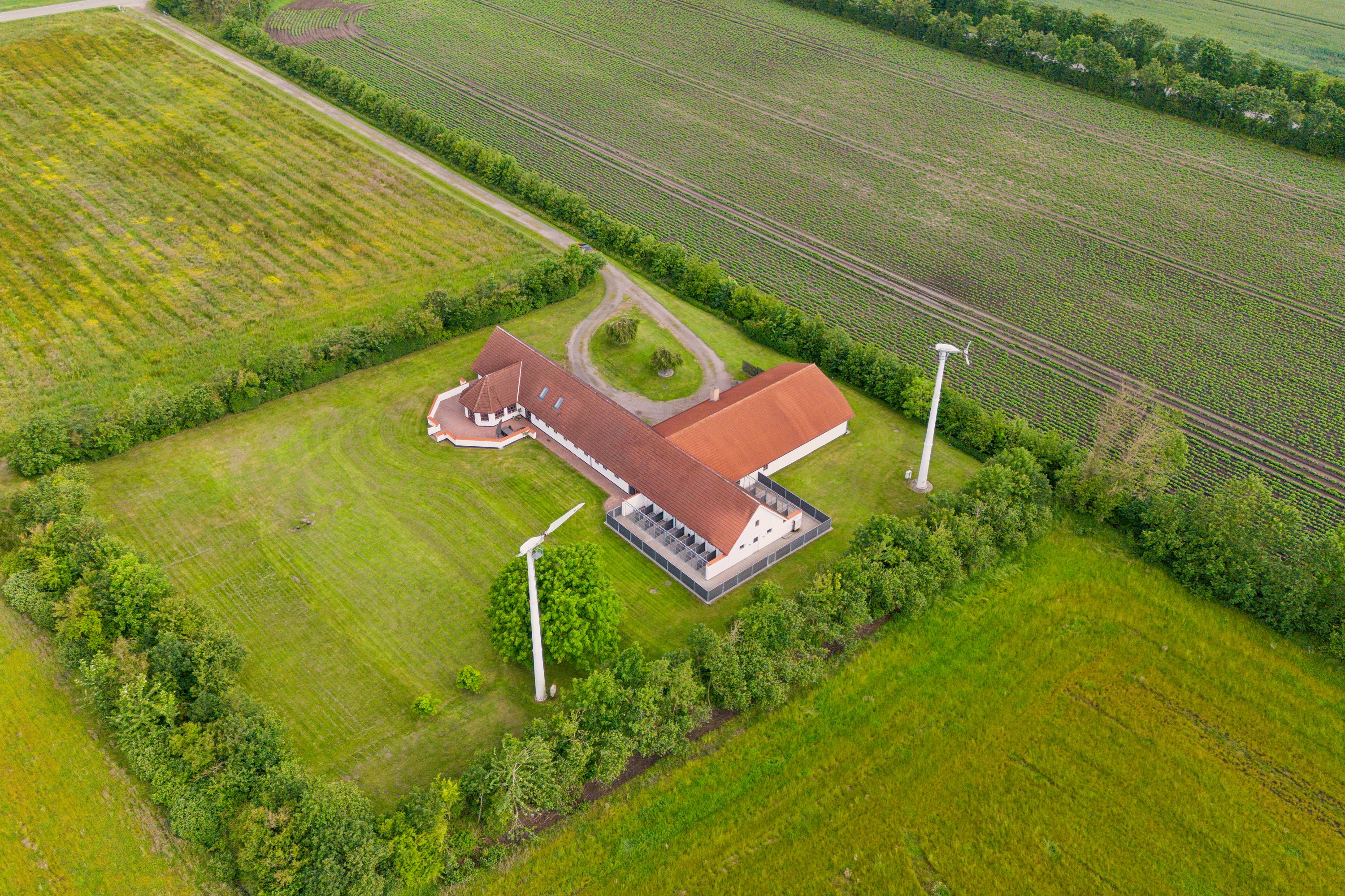 Fremhævet luftfoto billede i fuldskærmstilstand. Billede af Vildmosevej 31, 9700 Brønderslev