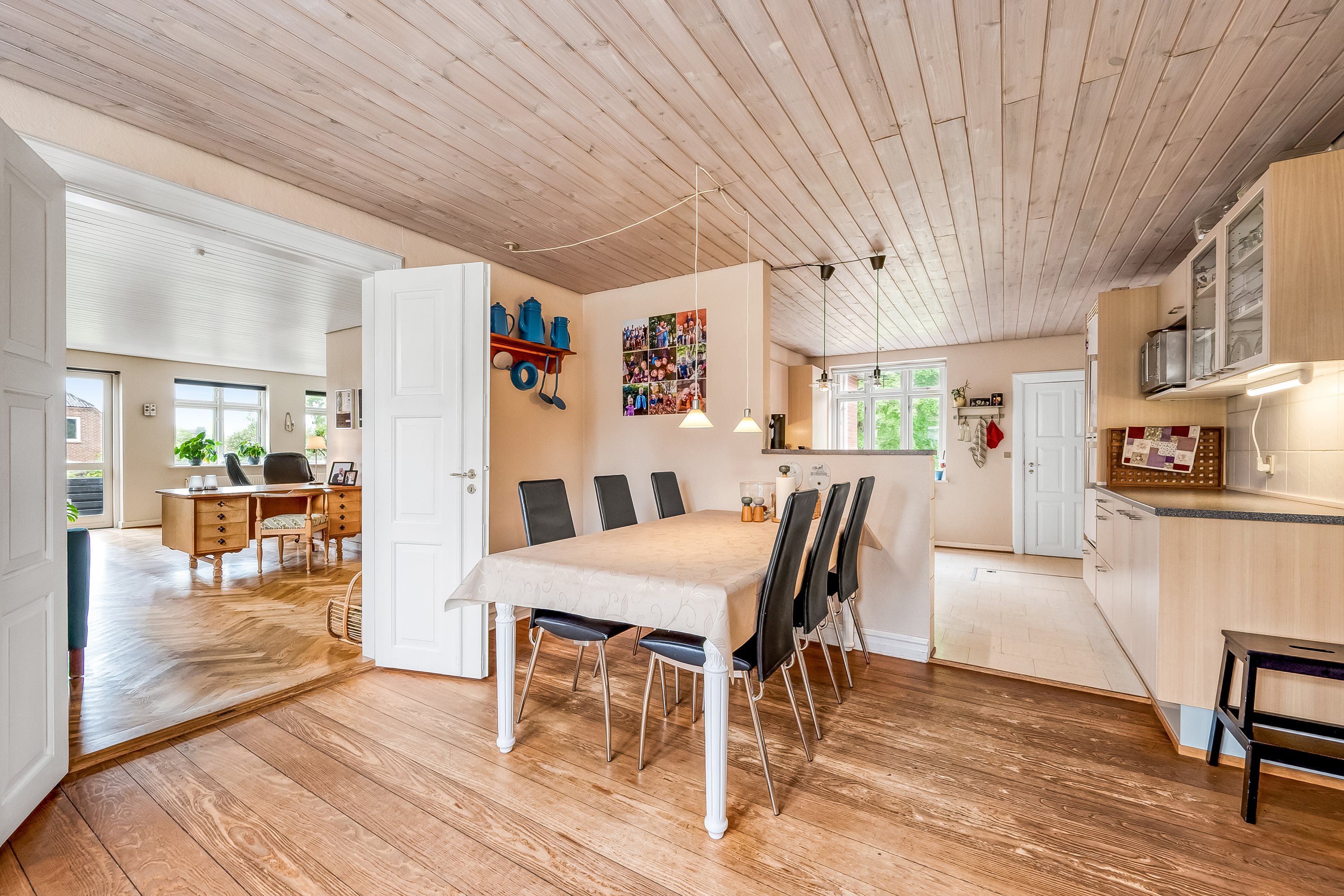 Fremhævet køkken alrum billede i fuldskærmstilstand. Billede af Søvejen 23, Rækker Mølle , 6900 Skjern