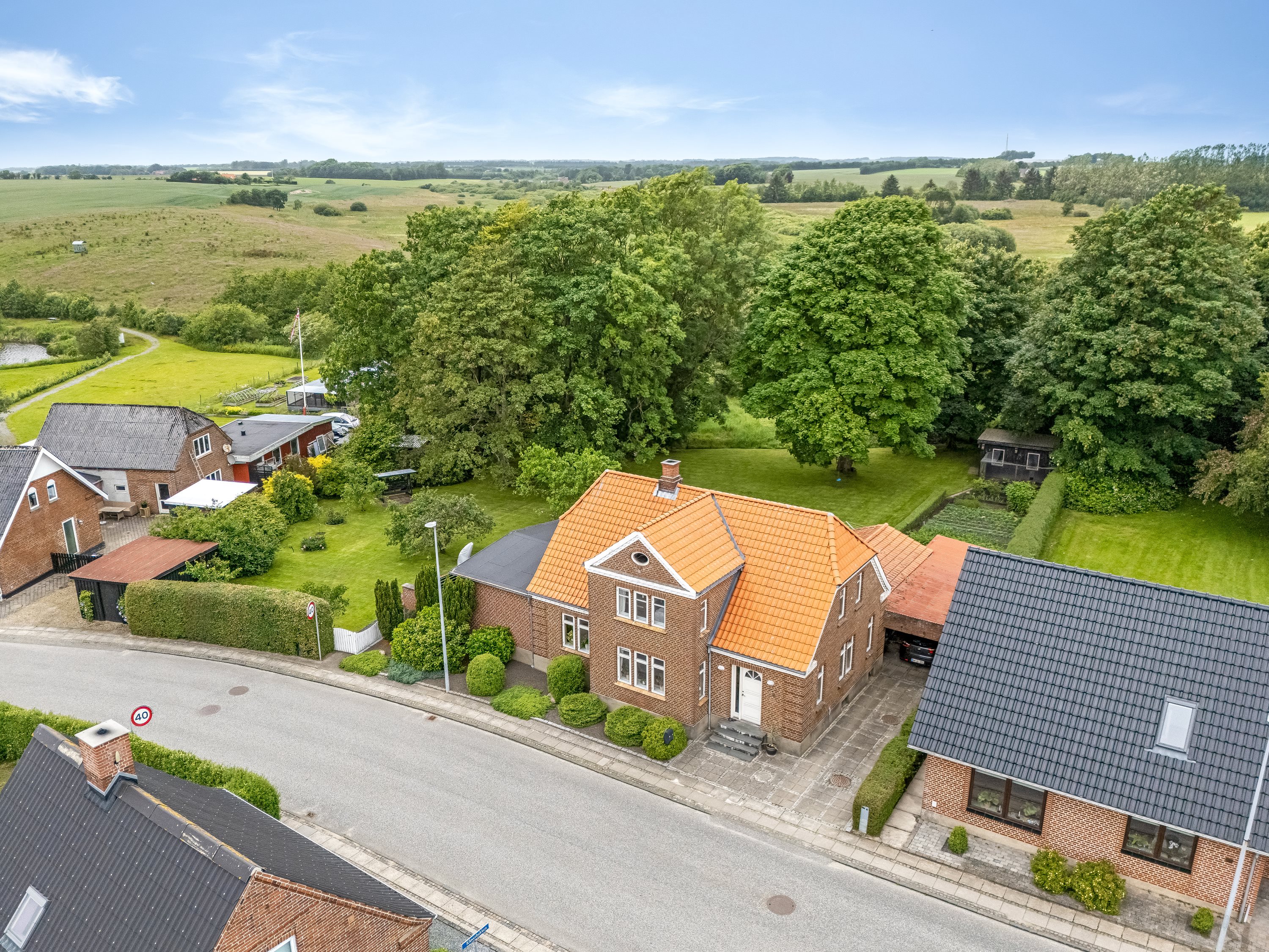 Fremhævet luftfoto billede i fuldskærmstilstand. Billede af Søvejen 23, Rækker Mølle , 6900 Skjern