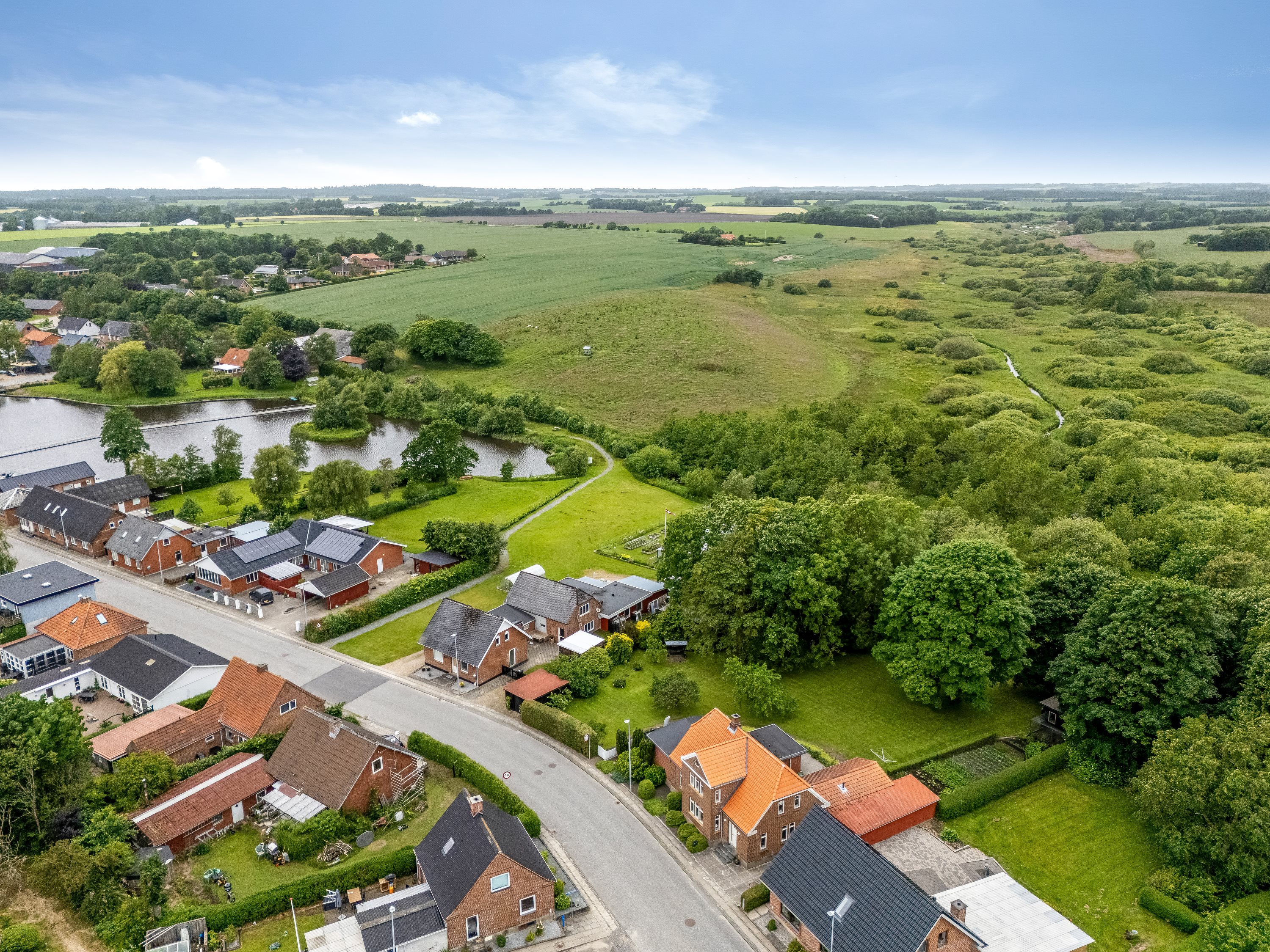 Miniaturebillede 2: luftfoto. Billede af Søvejen 23, Rækker Mølle , 6900 Skjern