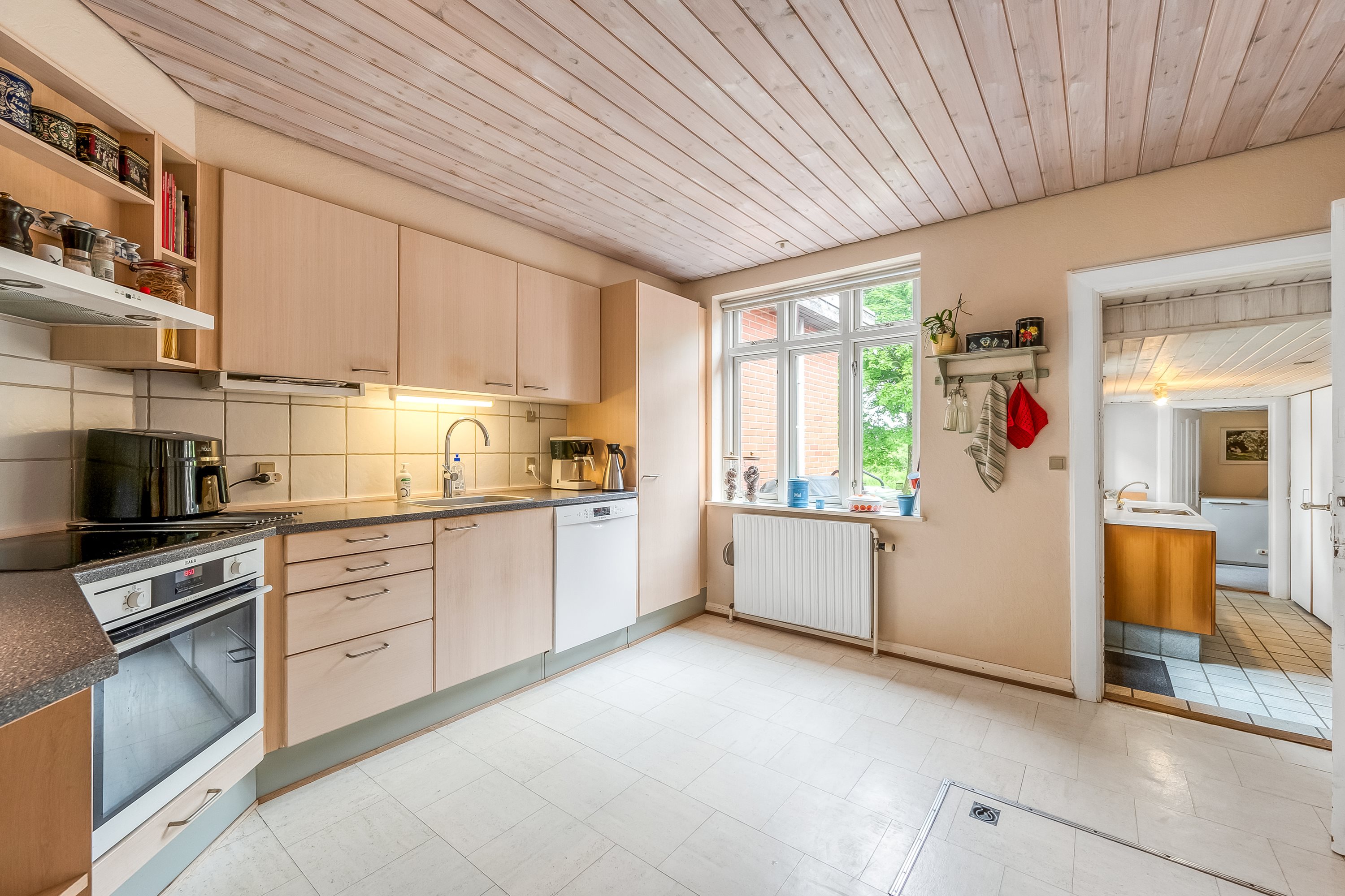 Fremhævet køkken alrum billede i fuldskærmstilstand. Billede af Søvejen 23, Rækker Mølle , 6900 Skjern