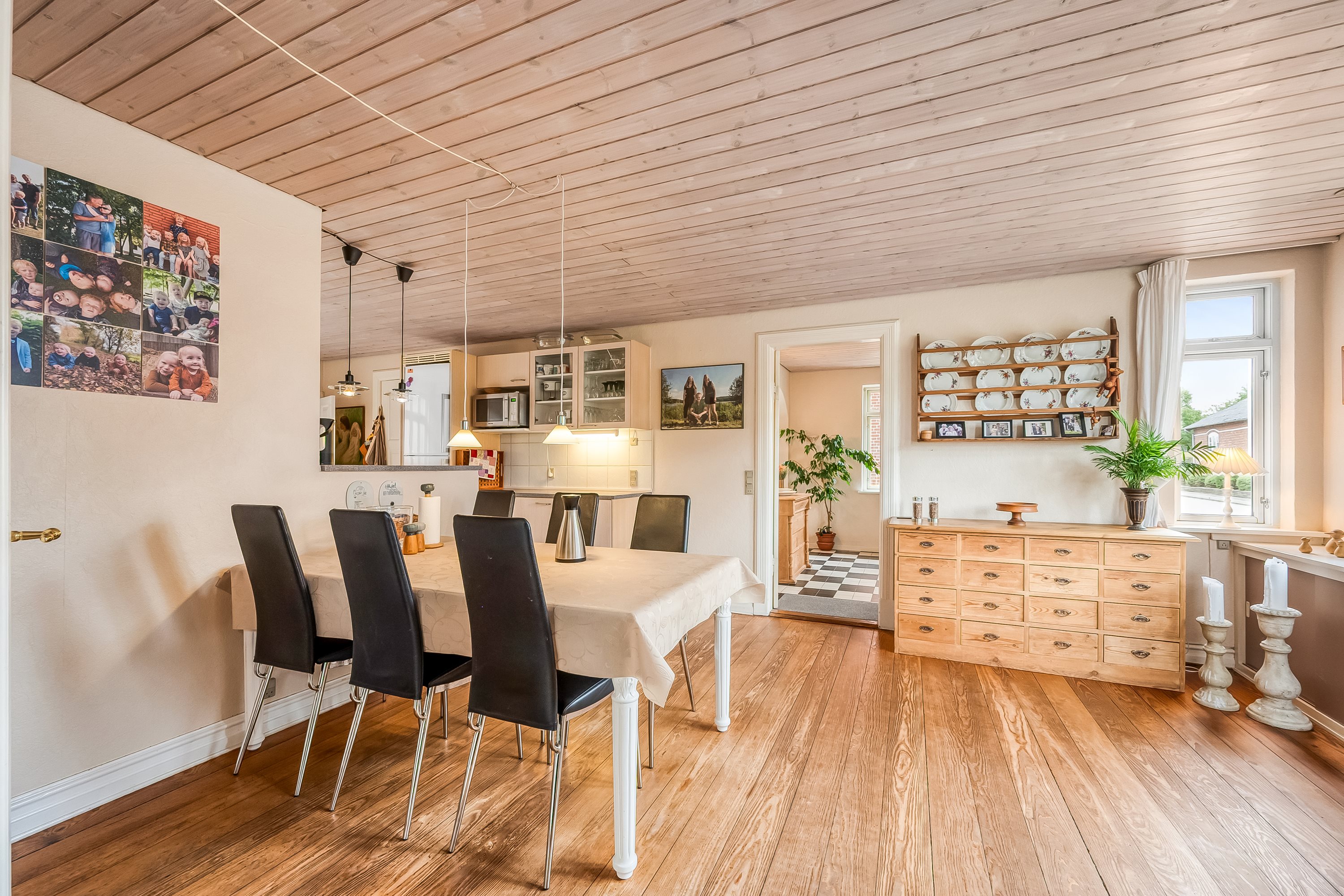 Fremhævet køkken alrum billede i fuldskærmstilstand. Billede af Søvejen 23, Rækker Mølle , 6900 Skjern