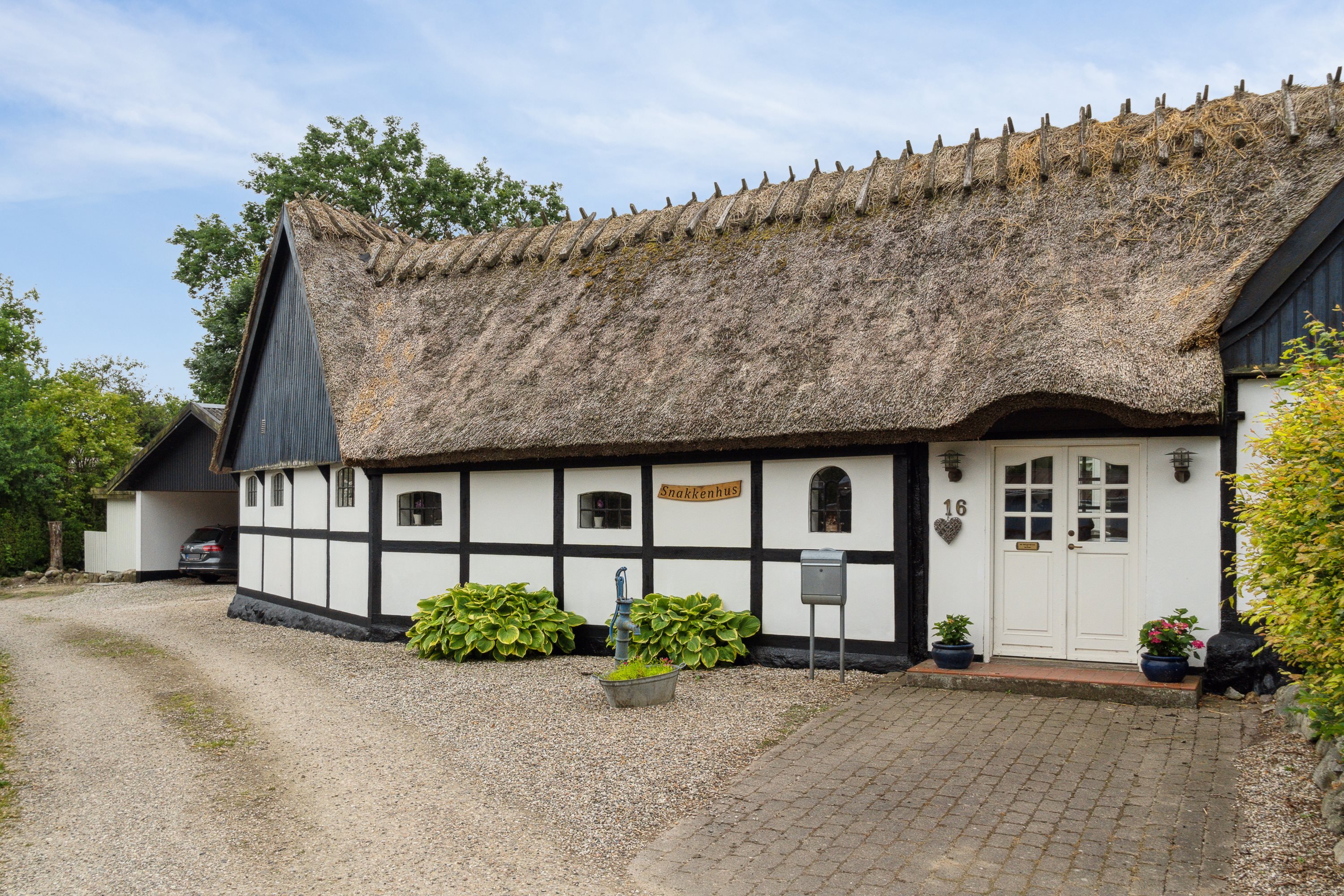 Fremhævet  billede i fuldskærmstilstand. Billede af Leestrup Byvej 16, Leestrup, 4733 Tappernøje