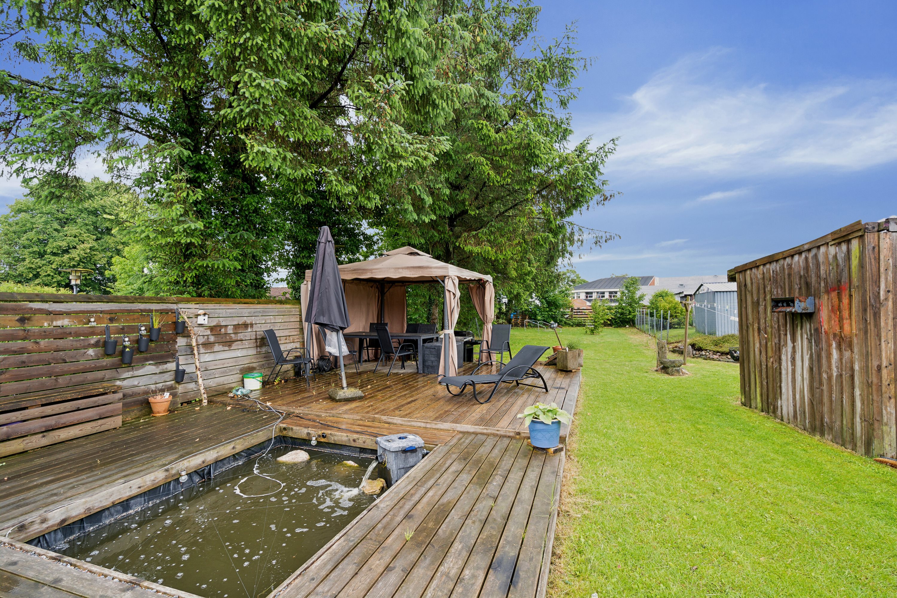 Miniaturebillede 2: set fra haven. Billede af Hærvejen 30, Bov, 6330 Padborg