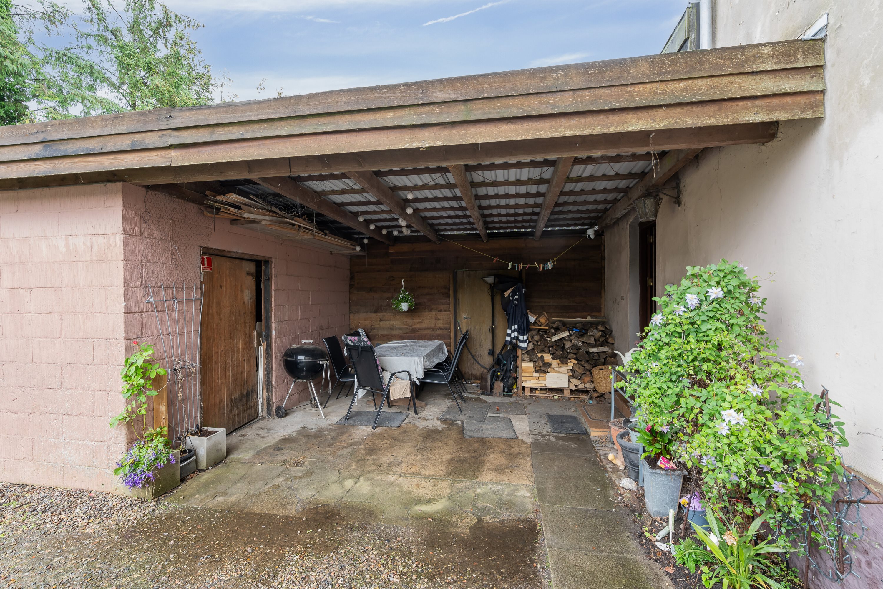 Fremhævet set fra haven billede i fuldskærmstilstand. Billede af Hærvejen 30, Bov, 6330 Padborg