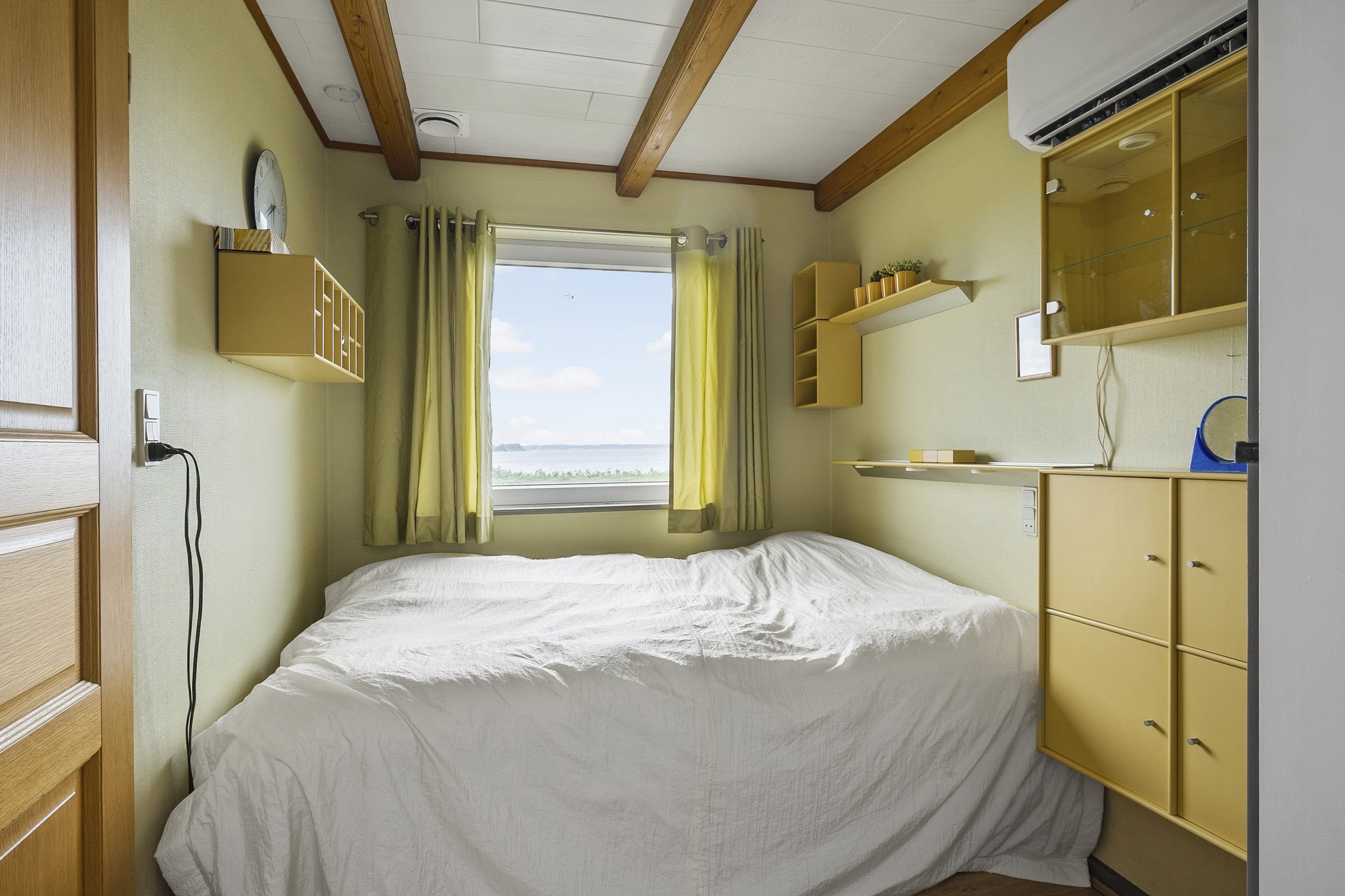 Fremhævet soveværelse billede i fuldskærmstilstand. Billede af Barsøvej 200, Løjt Kirkeby, 6200 Aabenraa