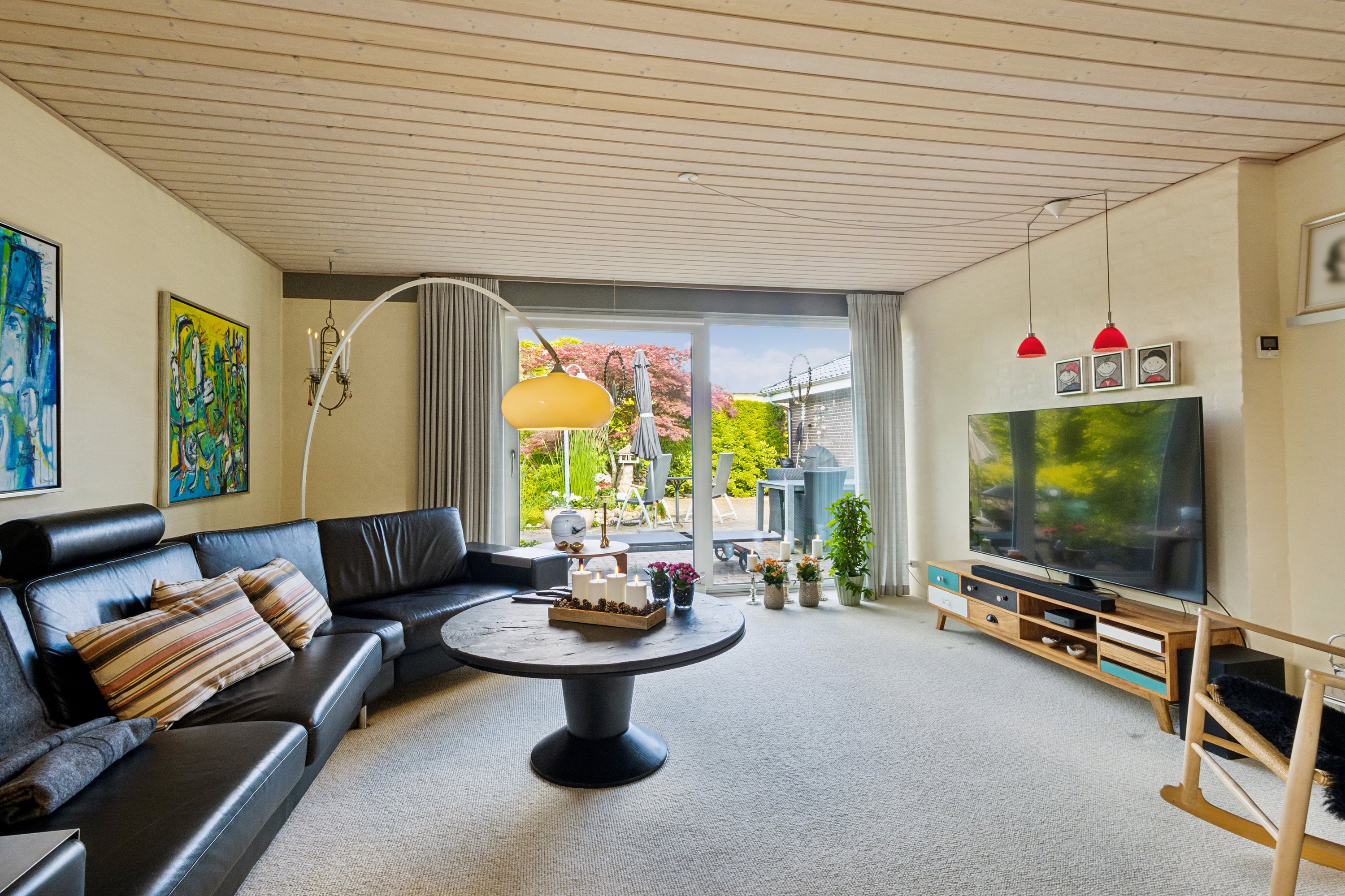 Fremhævet stue billede i fuldskærmstilstand. Billede af Bygvænget 12, 7870 Roslev