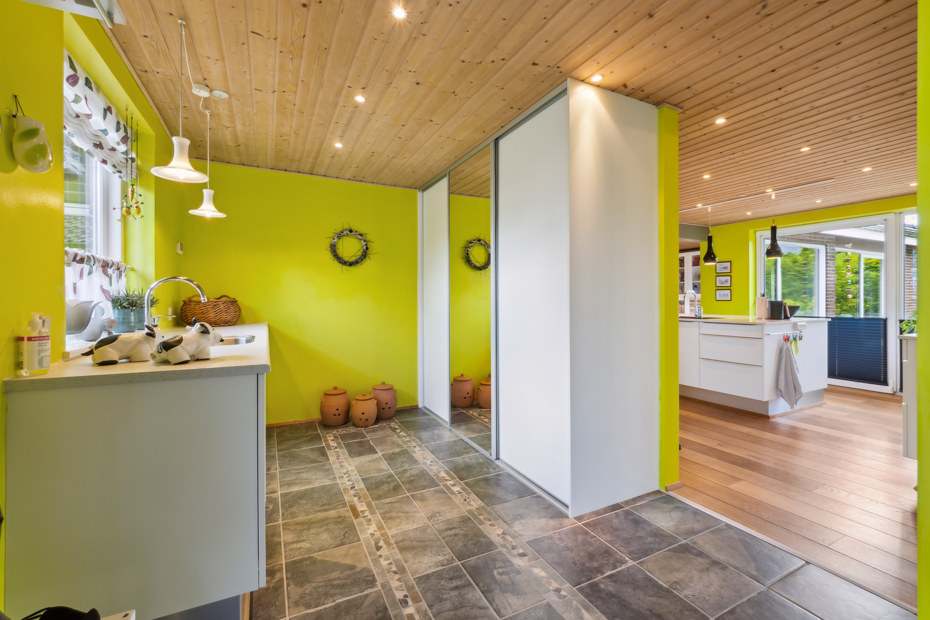 Fremhævet værelse billede i fuldskærmstilstand. Billede af Bygvænget 12, 7870 Roslev