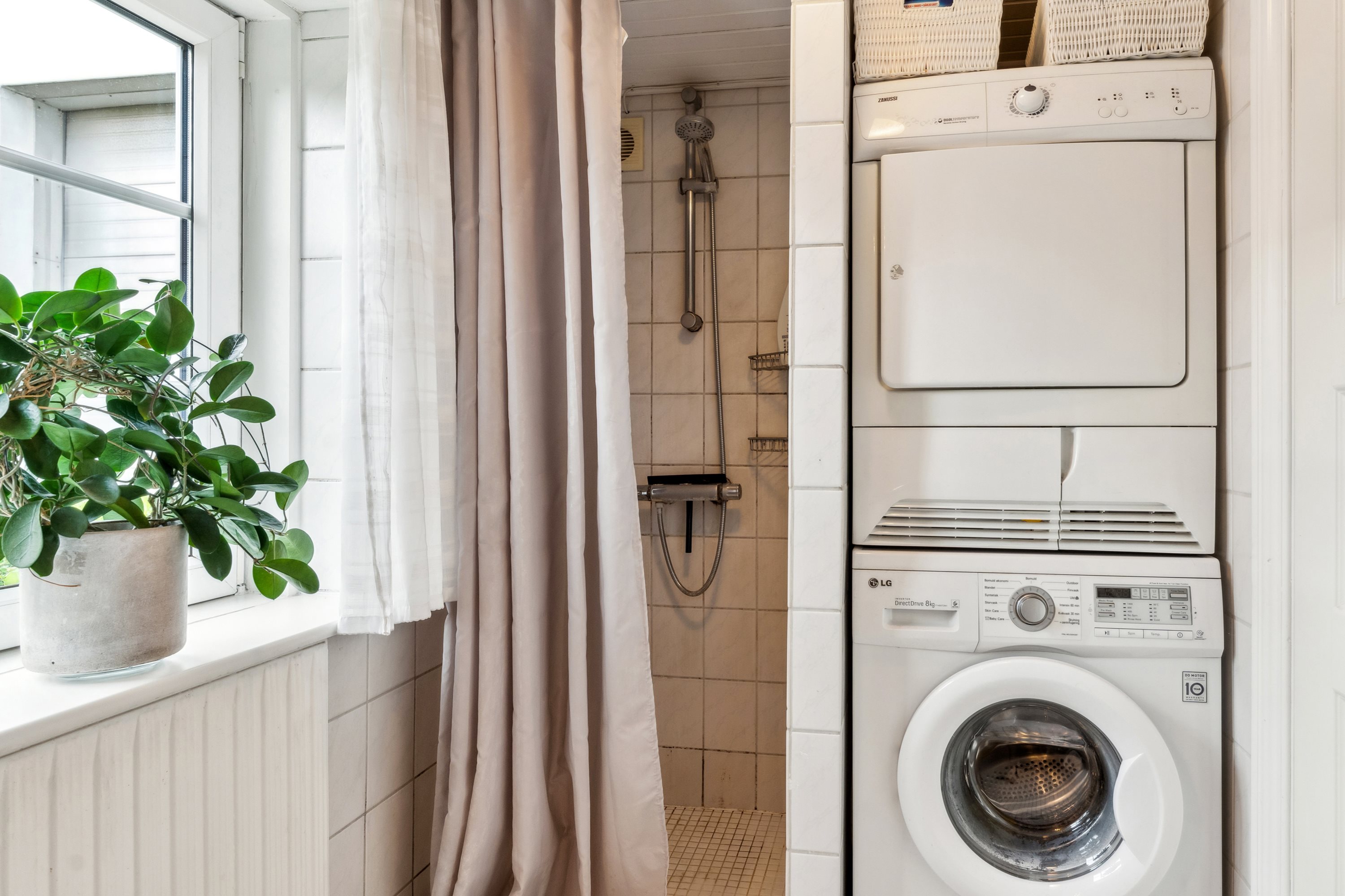 Fremhævet badeværelse billede i fuldskærmstilstand. Billede af Vinkelvej 3, Hvorslev, 8860 Ulstrup