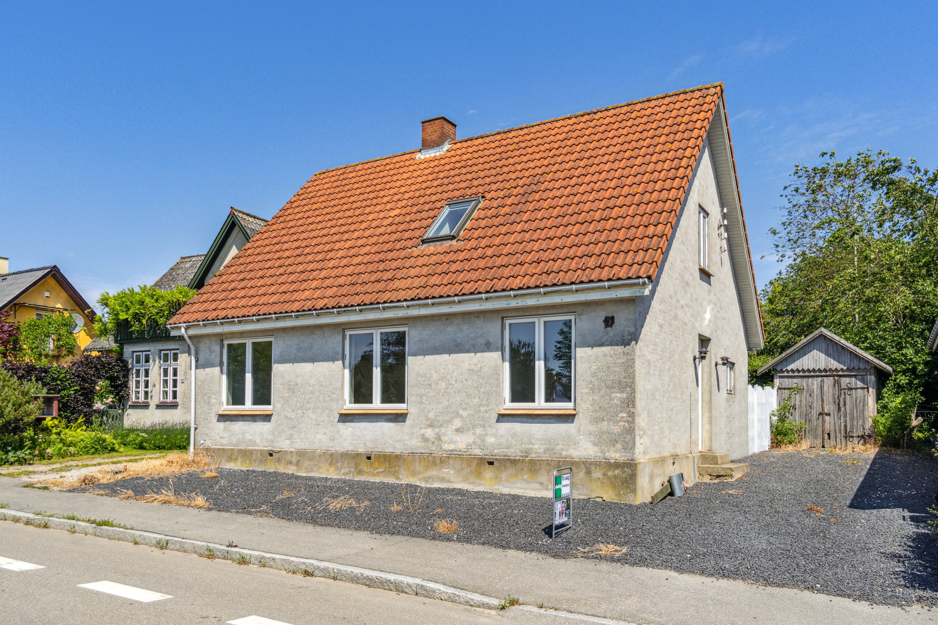 Fremhævet set fra vejen billede i fuldskærmstilstand. Billede af Mønvej 91, 4720 Præstø