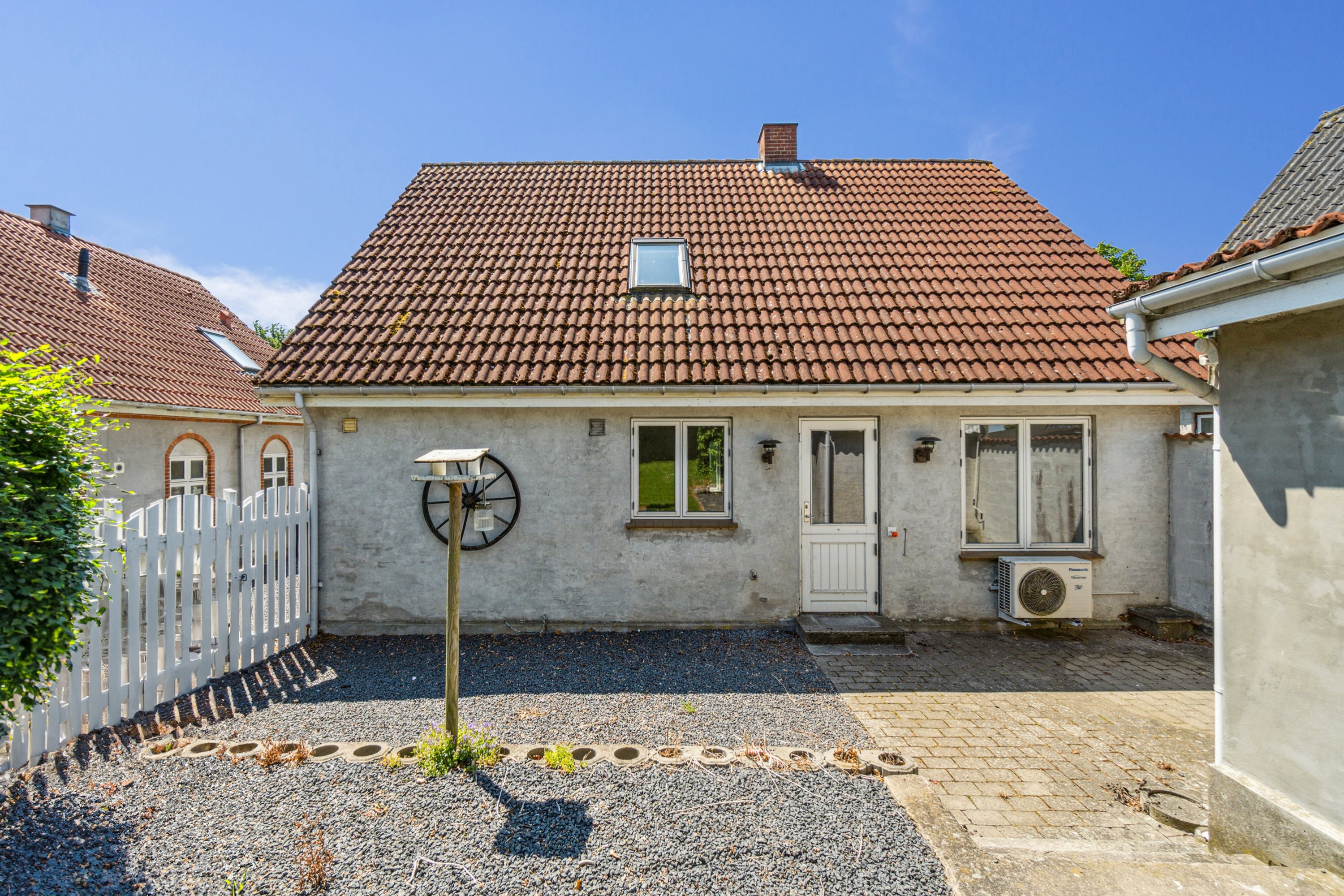 Fremhævet set fra vejen billede i fuldskærmstilstand. Billede af Mønvej 91, 4720 Præstø