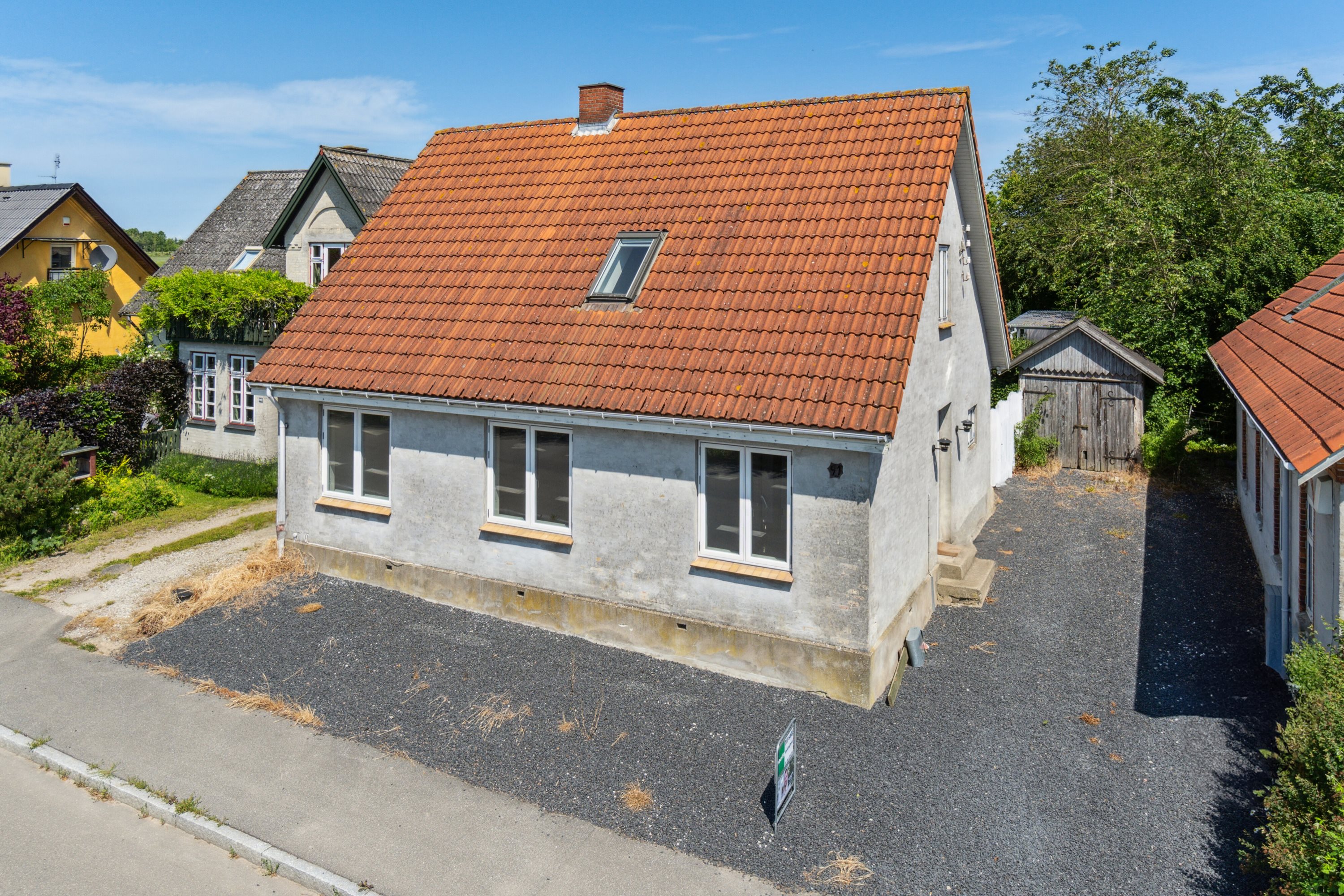 Fremhævet set fra vejen billede i fuldskærmstilstand. Billede af Mønvej 91, 4720 Præstø