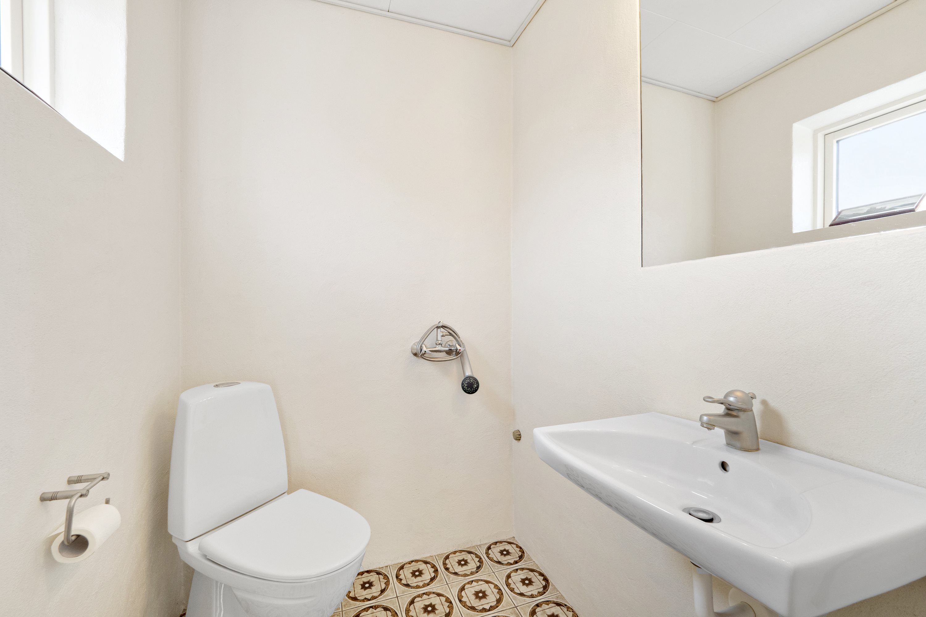 Fremhævet badeværelse billede i fuldskærmstilstand. Billede af Vilevej 10, Vile, 7870 Roslev