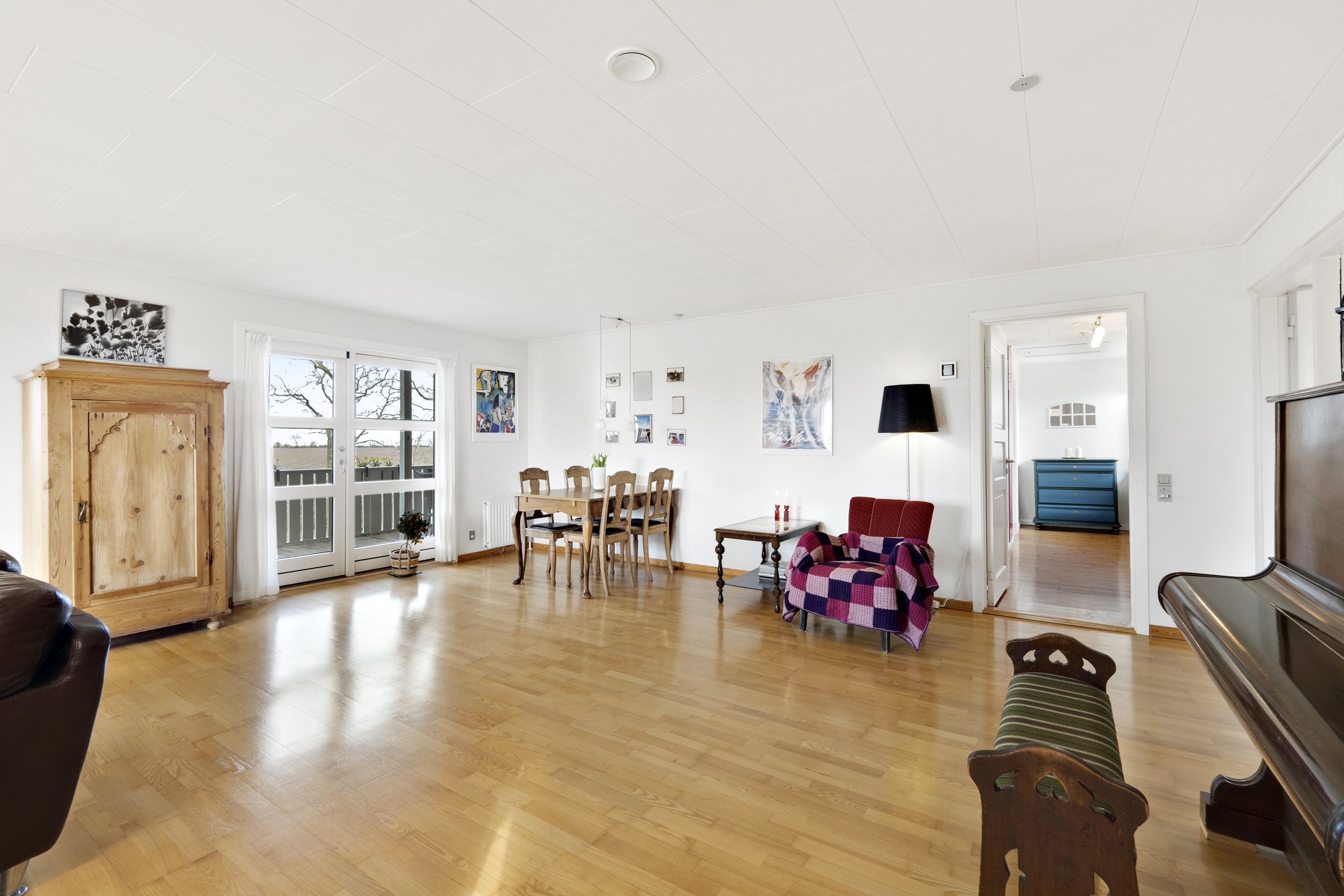 Fremhævet stue billede i fuldskærmstilstand. Billede af Vilevej 10, Vile, 7870 Roslev