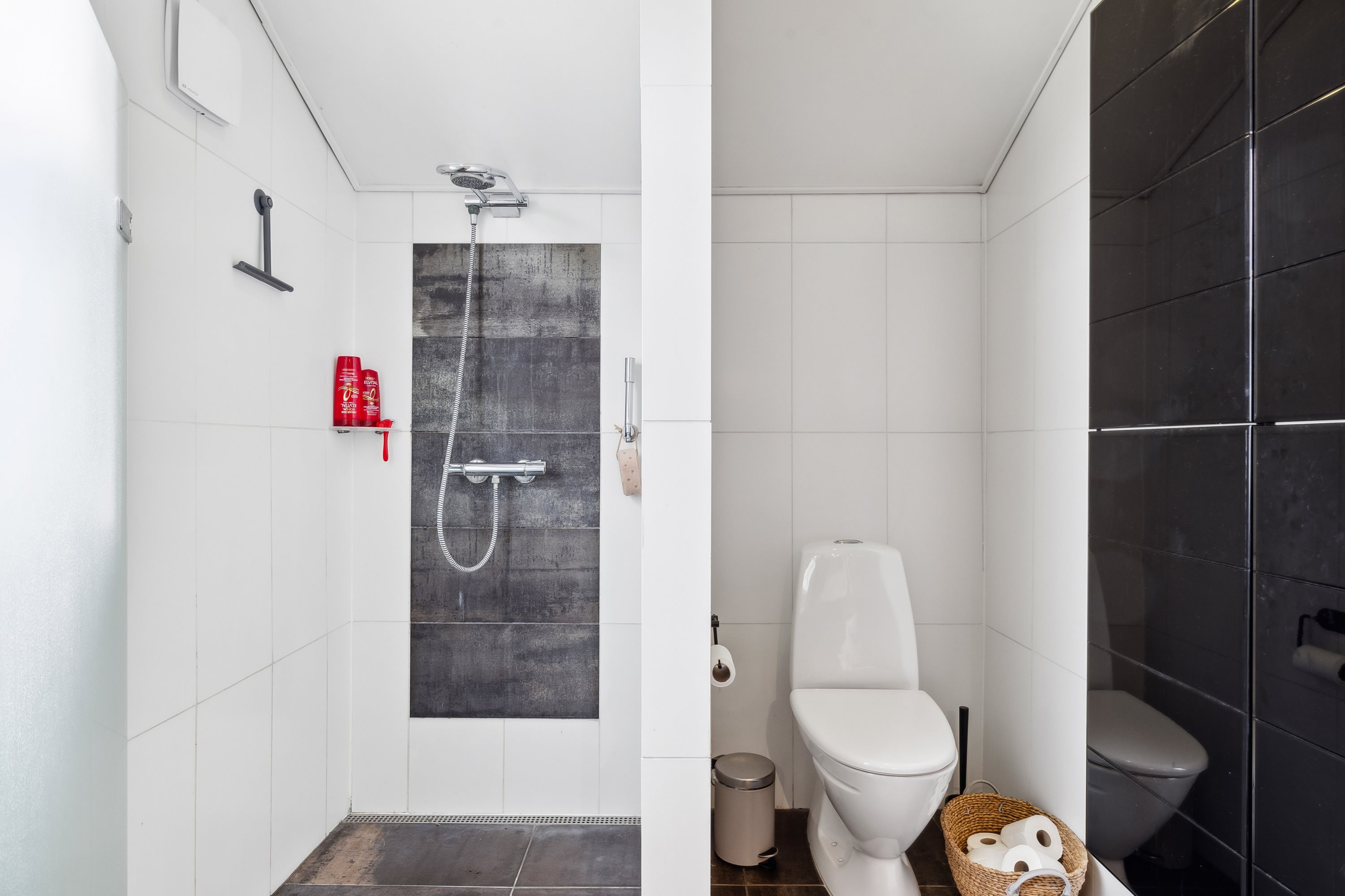 Fremhævet badeværelse billede i fuldskærmstilstand. Billede af Frydensbergvej 10, 5600 Faaborg