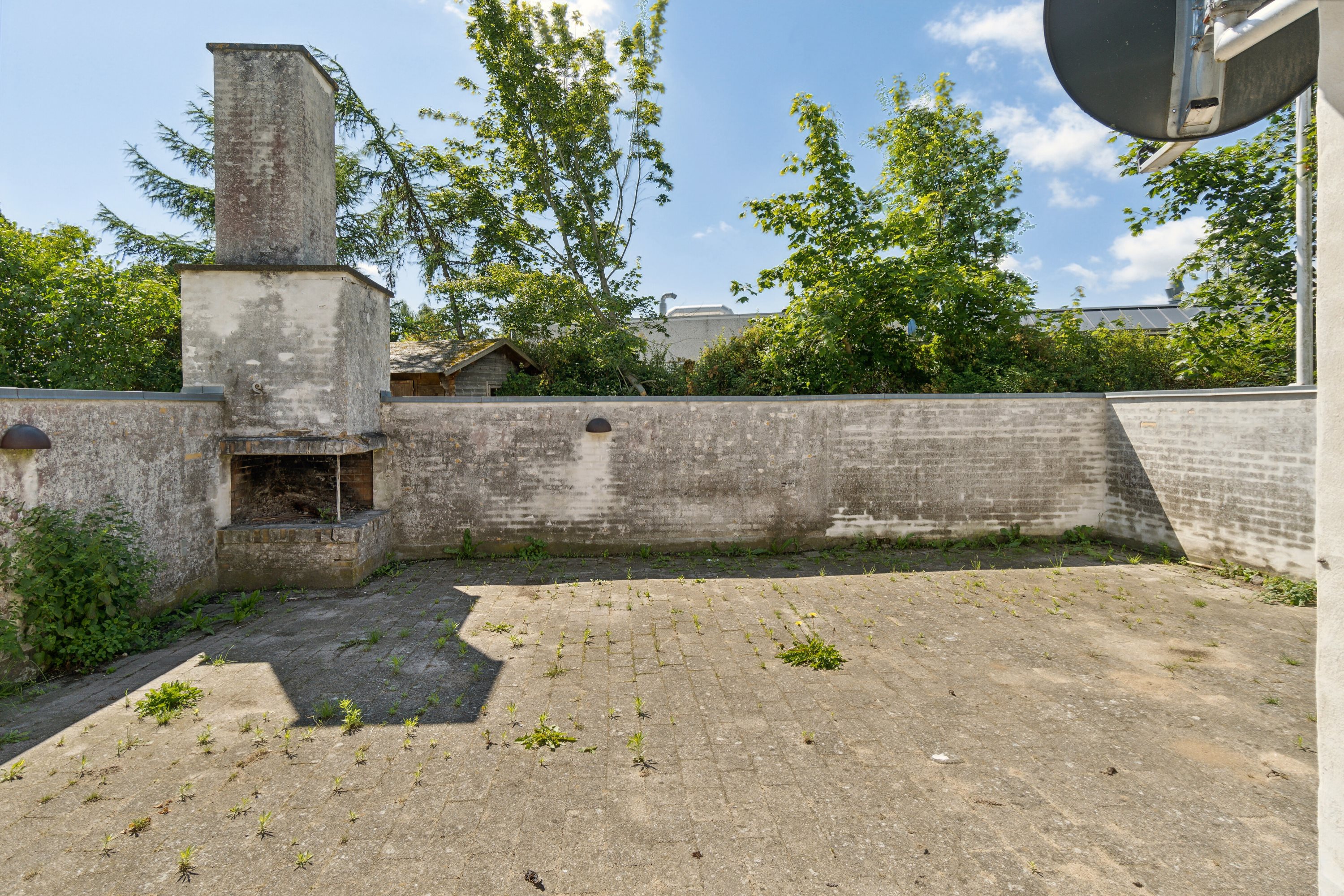 Fremhævet set fra haven billede i fuldskærmstilstand. Billede af Industrivej 4, 4720 Præstø