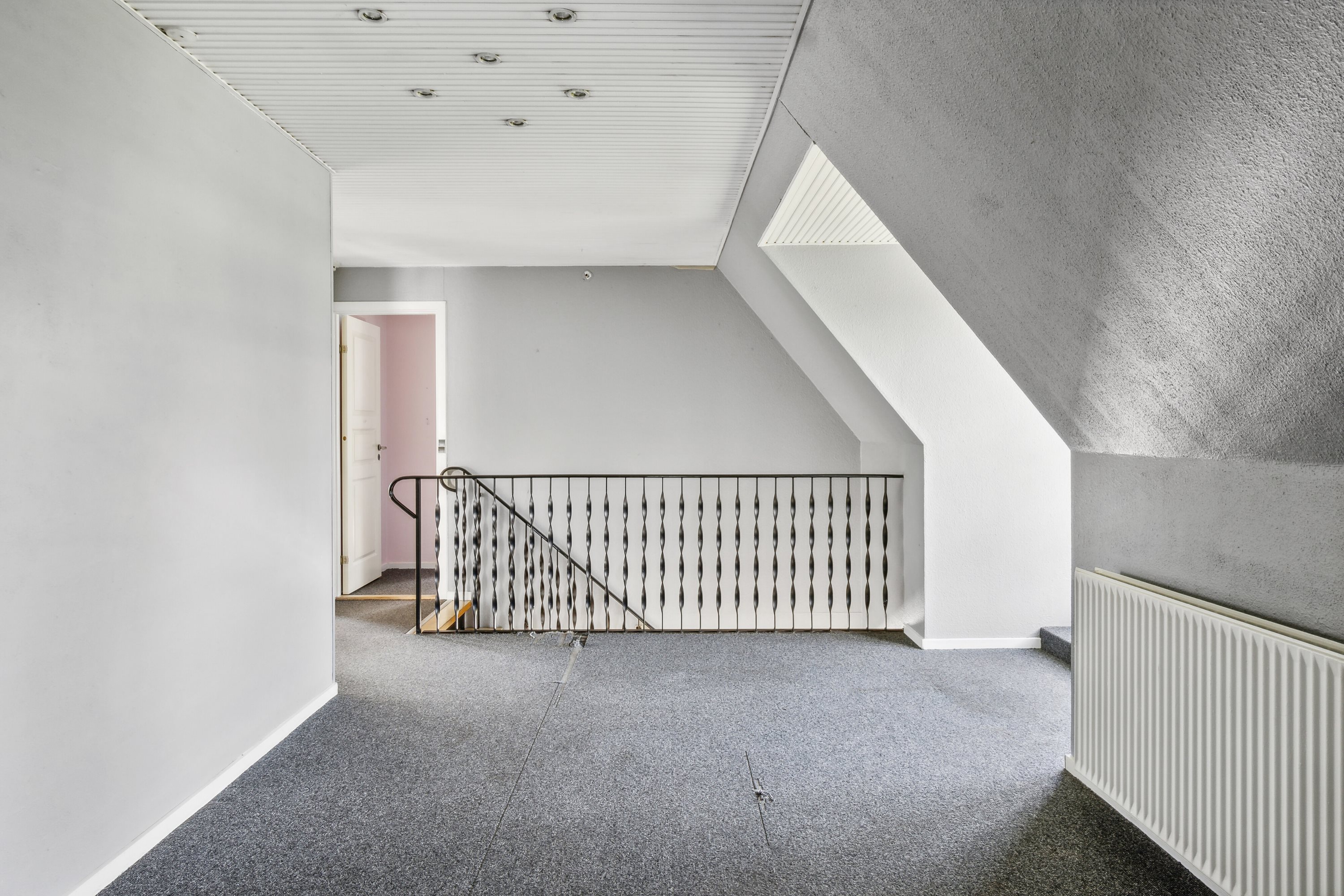 Fremhævet allrum billede i fuldskærmstilstand. Billede af Industrivej 4, 4720 Præstø