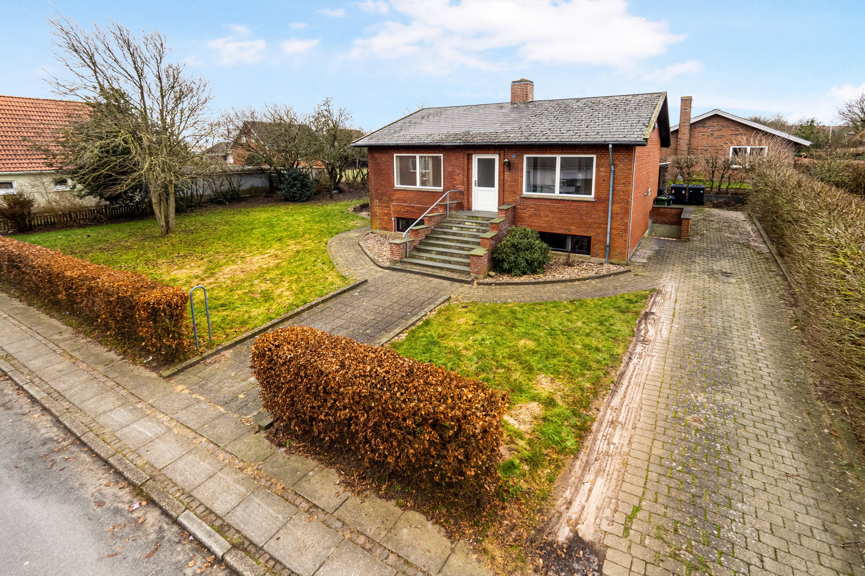 Miniaturebillede 1: ejendommen. Billede af Søndergade 22, 7752 Snedsted