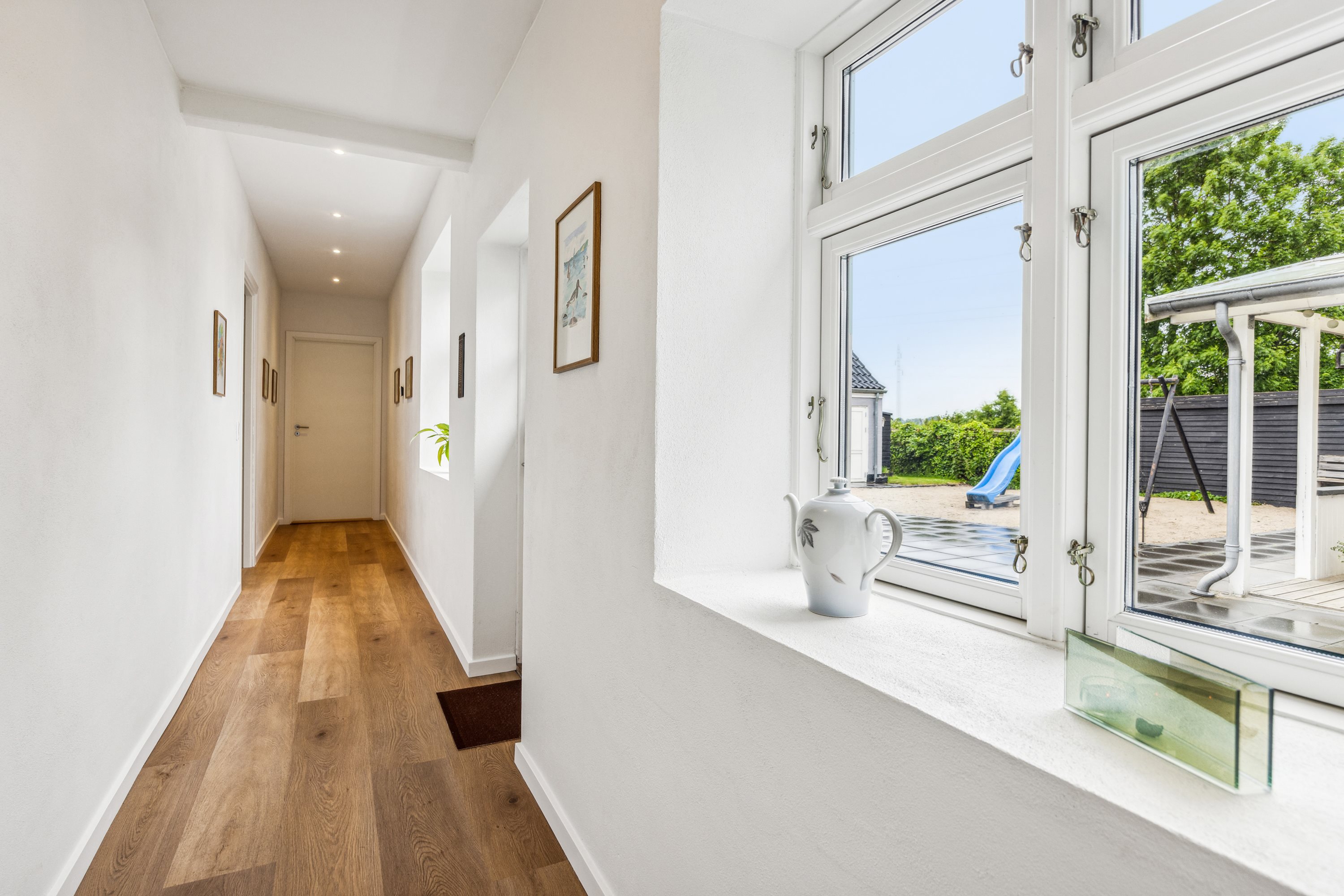 Fremhævet gang billede i fuldskærmstilstand. Billede af Hvorupgårdvej 46, 9400 Nørresundby