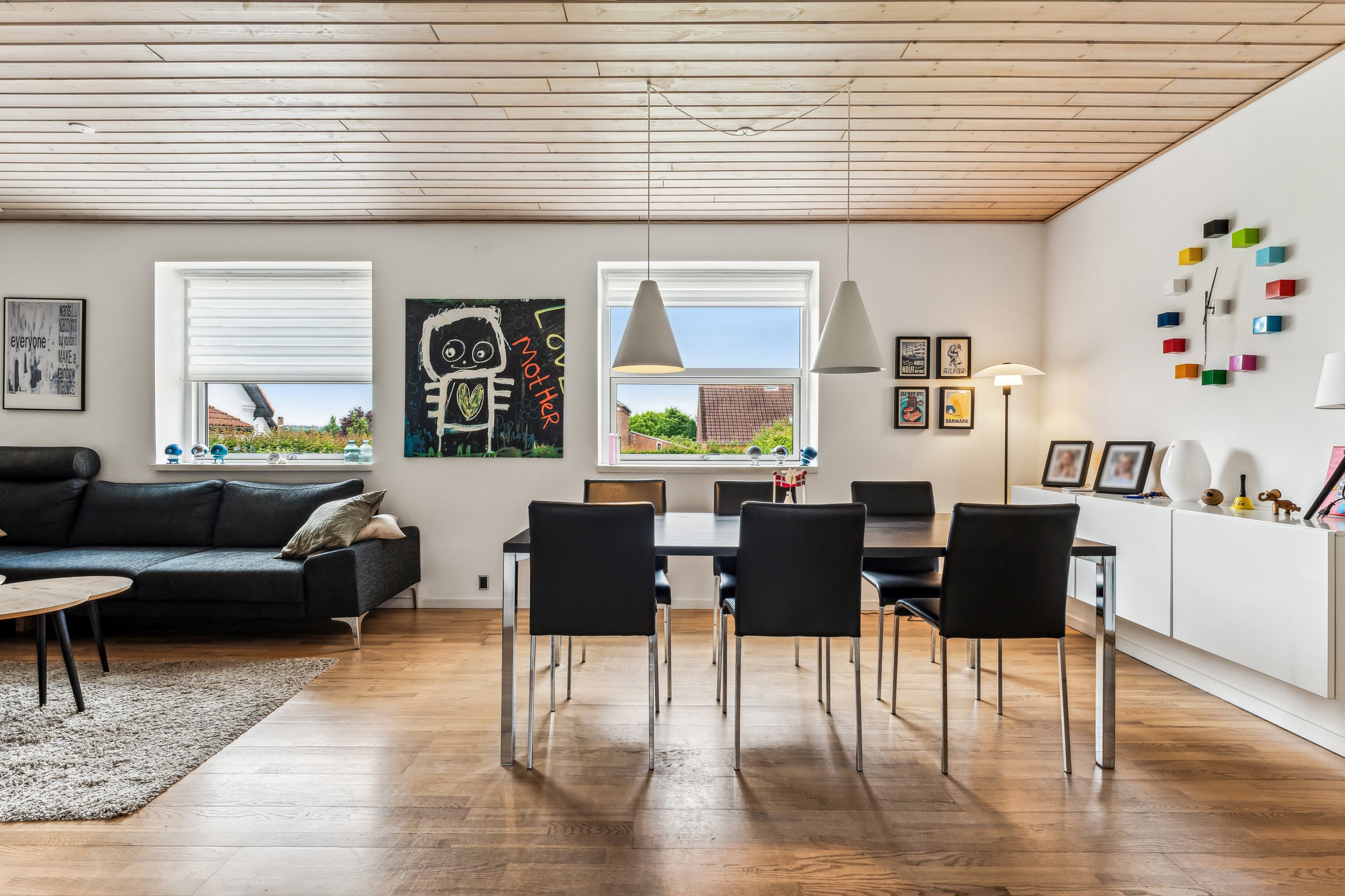 Fremhævet stue billede i fuldskærmstilstand. Billede af Tjærbyvej 15, 8930 Randers NØ