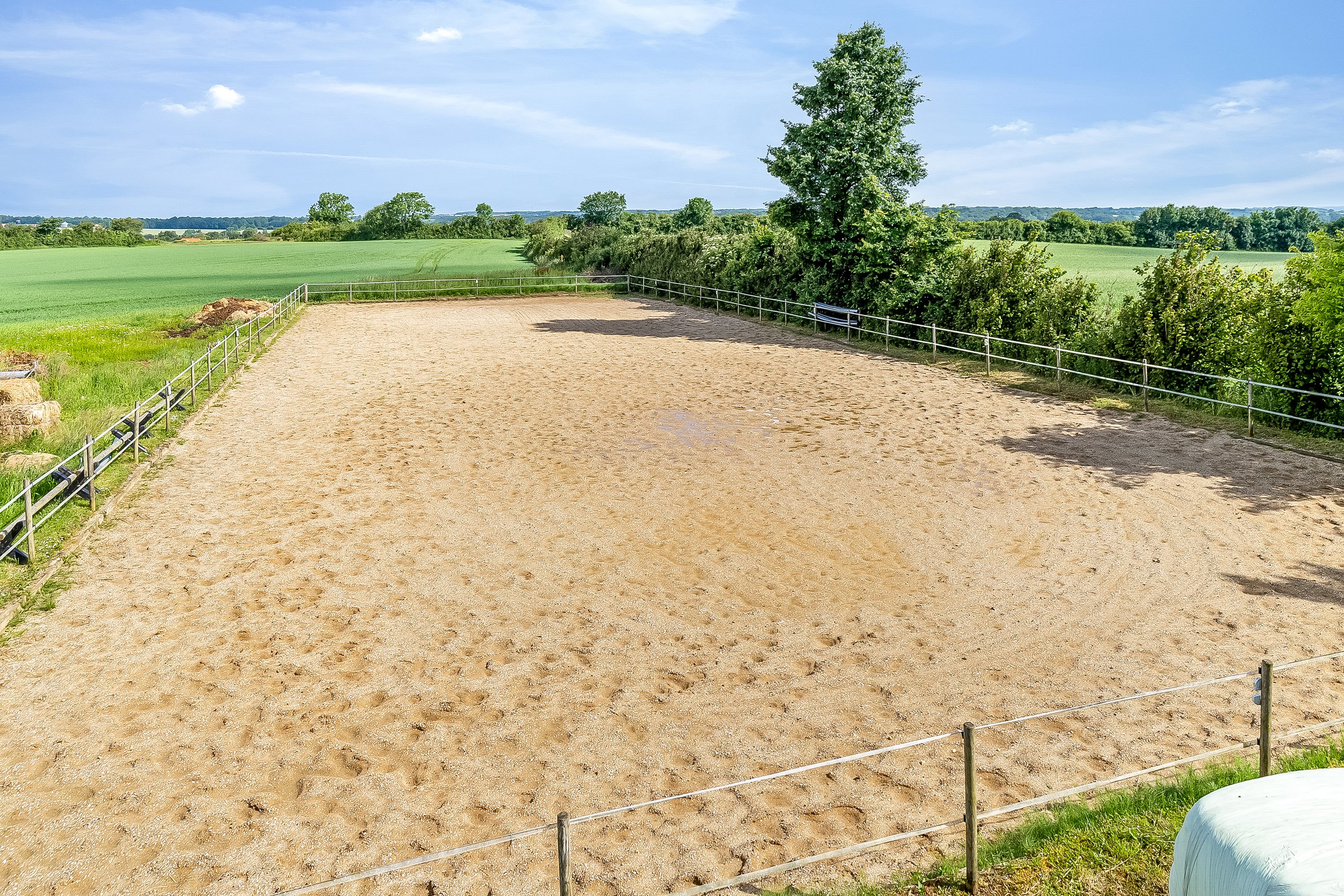 Fremhævet mastefoto billede i fuldskærmstilstand. Billede af Lindskovvej 6, L. Velling, 7000 Fredericia