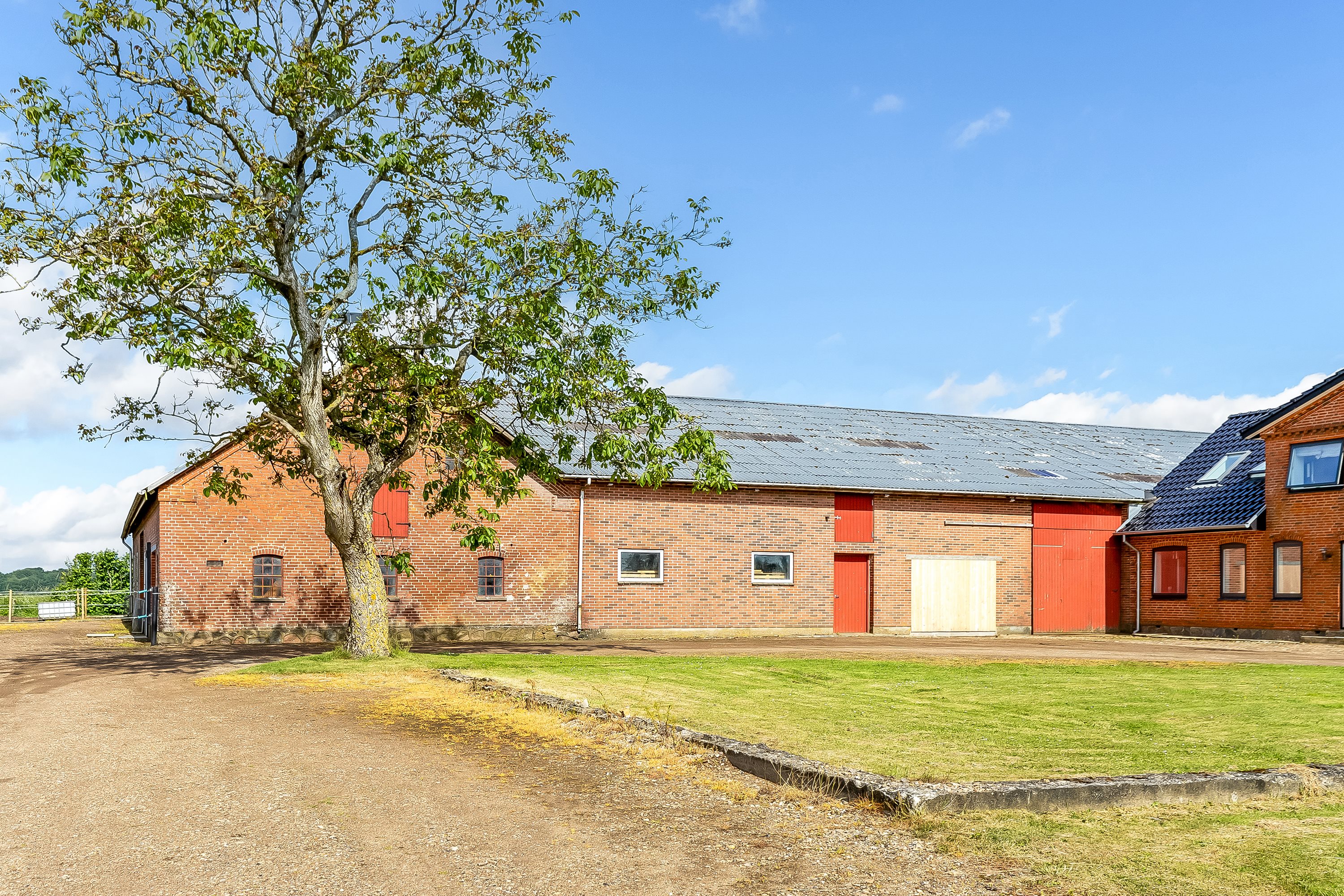 Fremhævet ejendommen billede i fuldskærmstilstand. Billede af Lindskovvej 6, L. Velling, 7000 Fredericia