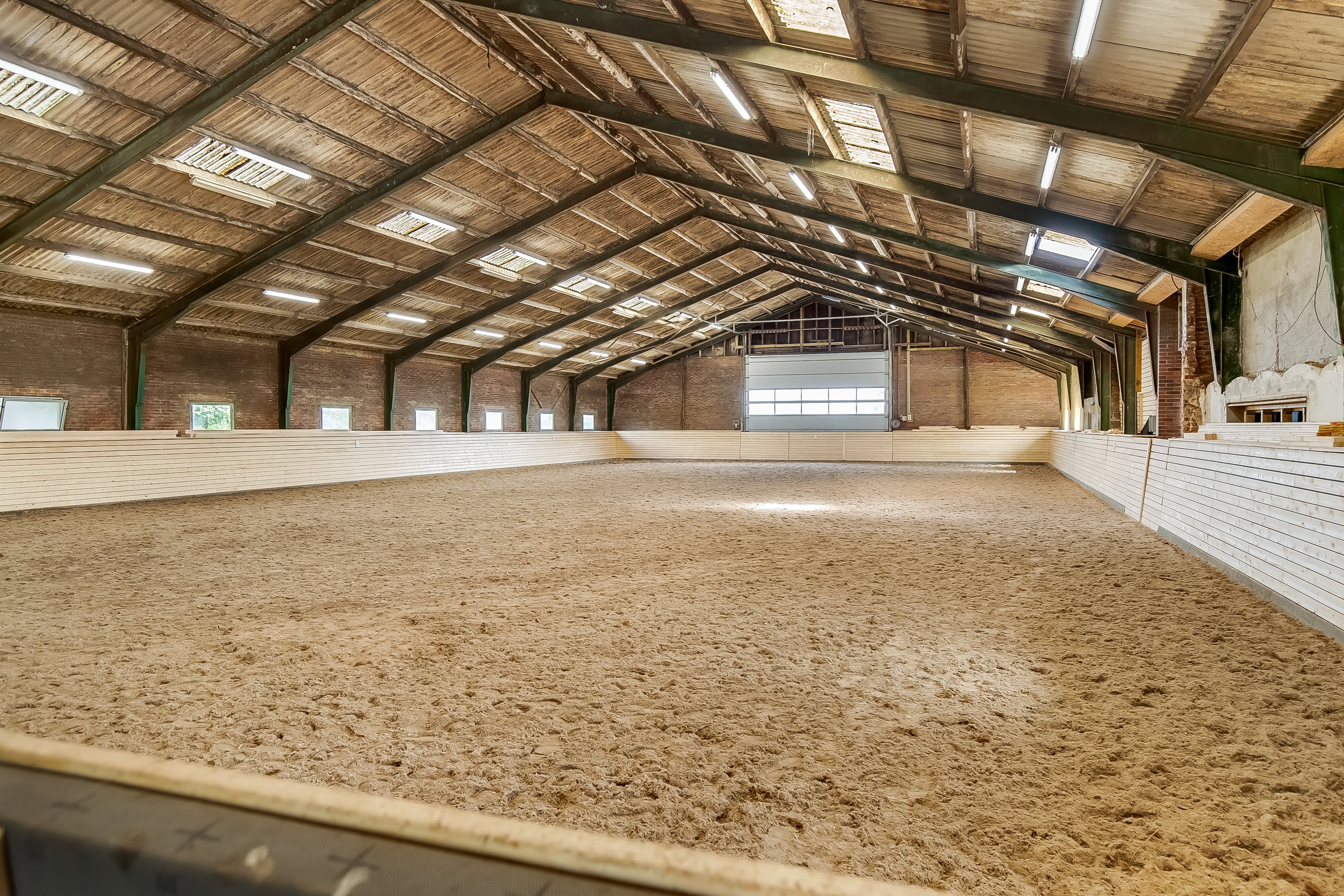 Fremhævet ridebane billede i fuldskærmstilstand. Billede af Lindskovvej 6, L. Velling, 7000 Fredericia