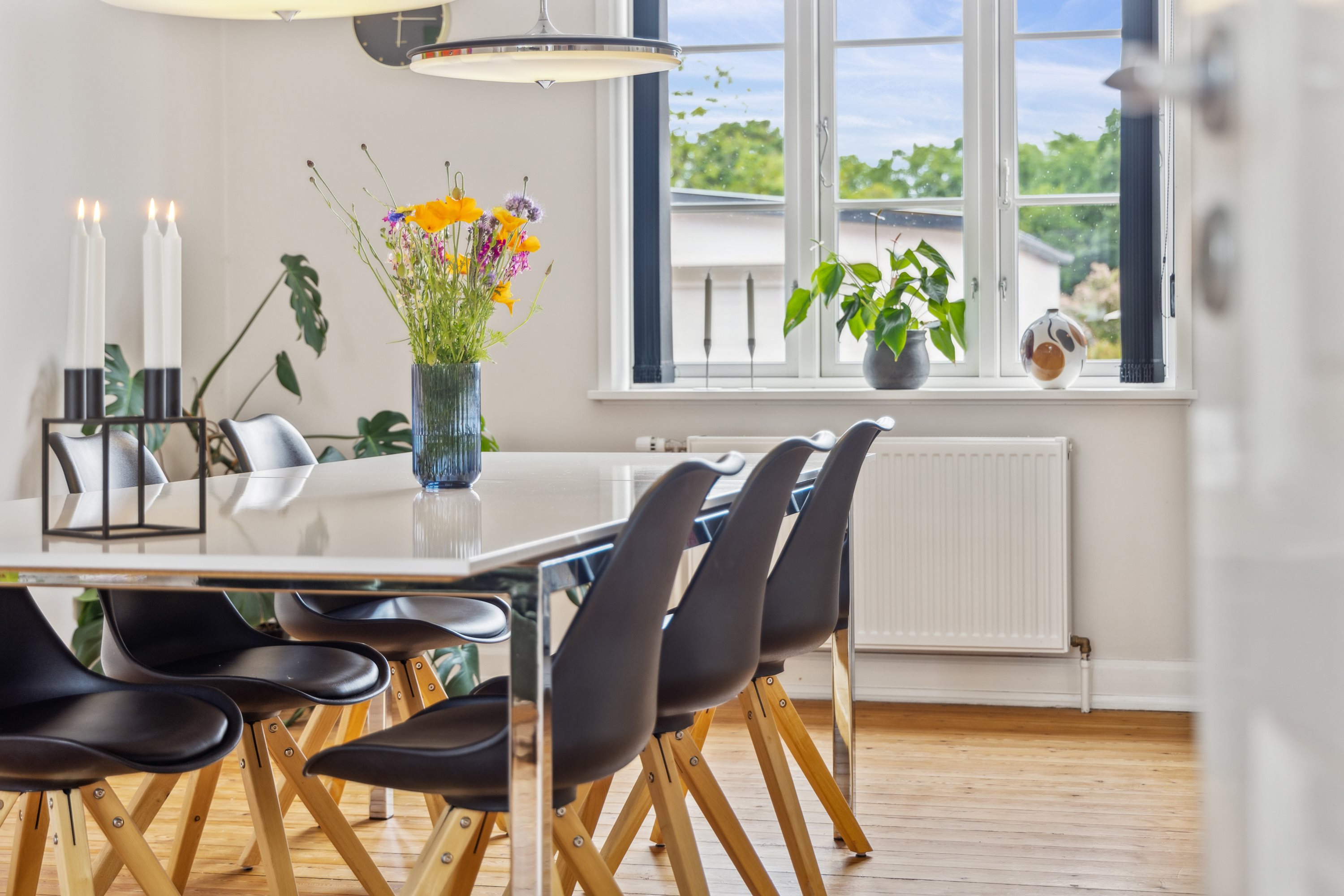 Fremhævet stue billede i fuldskærmstilstand. Billede af Søndergade 24, 9632 Møldrup