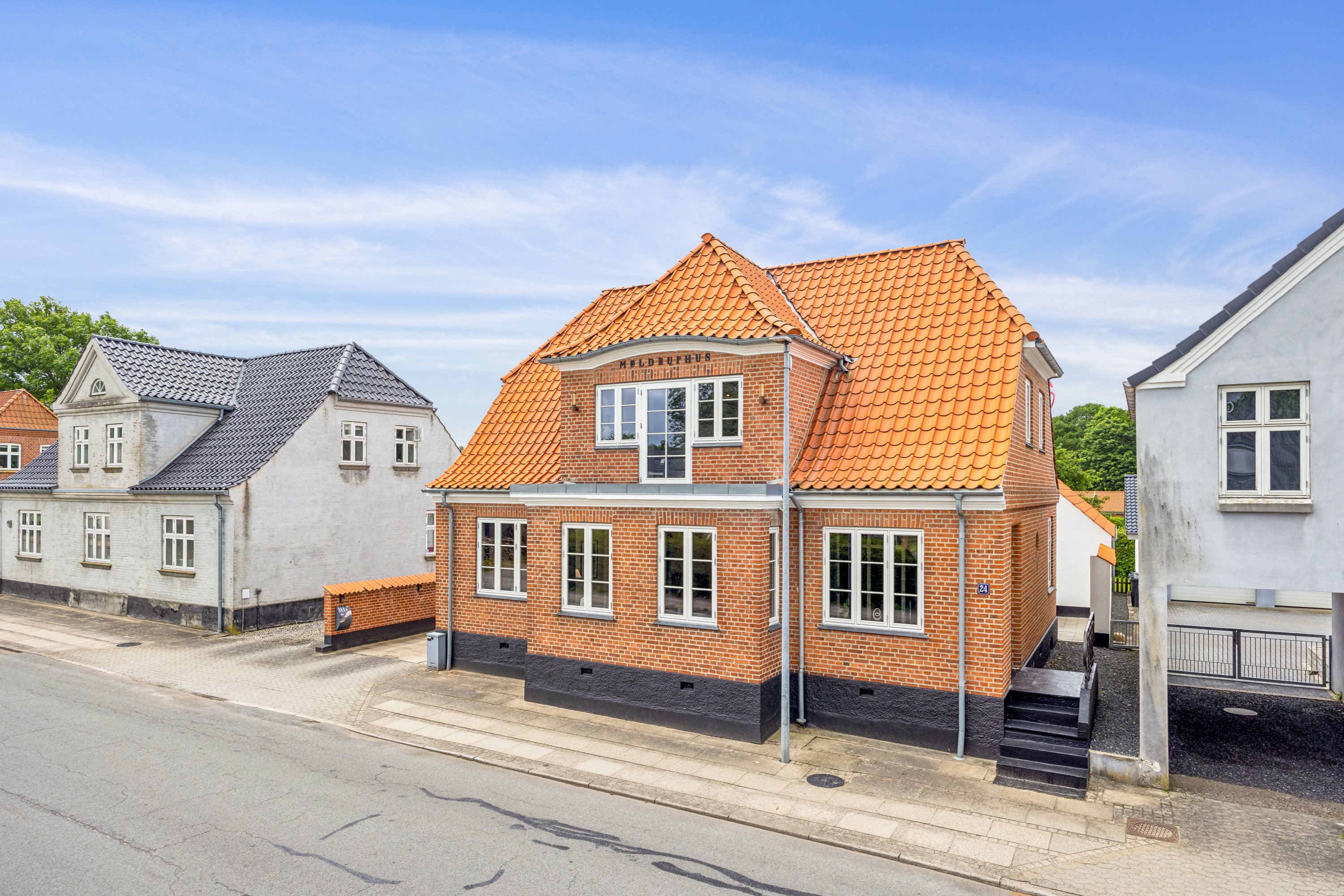 Fremhævet ejendom 1 billede i fuldskærmstilstand. Billede af Søndergade 24, 9632 Møldrup