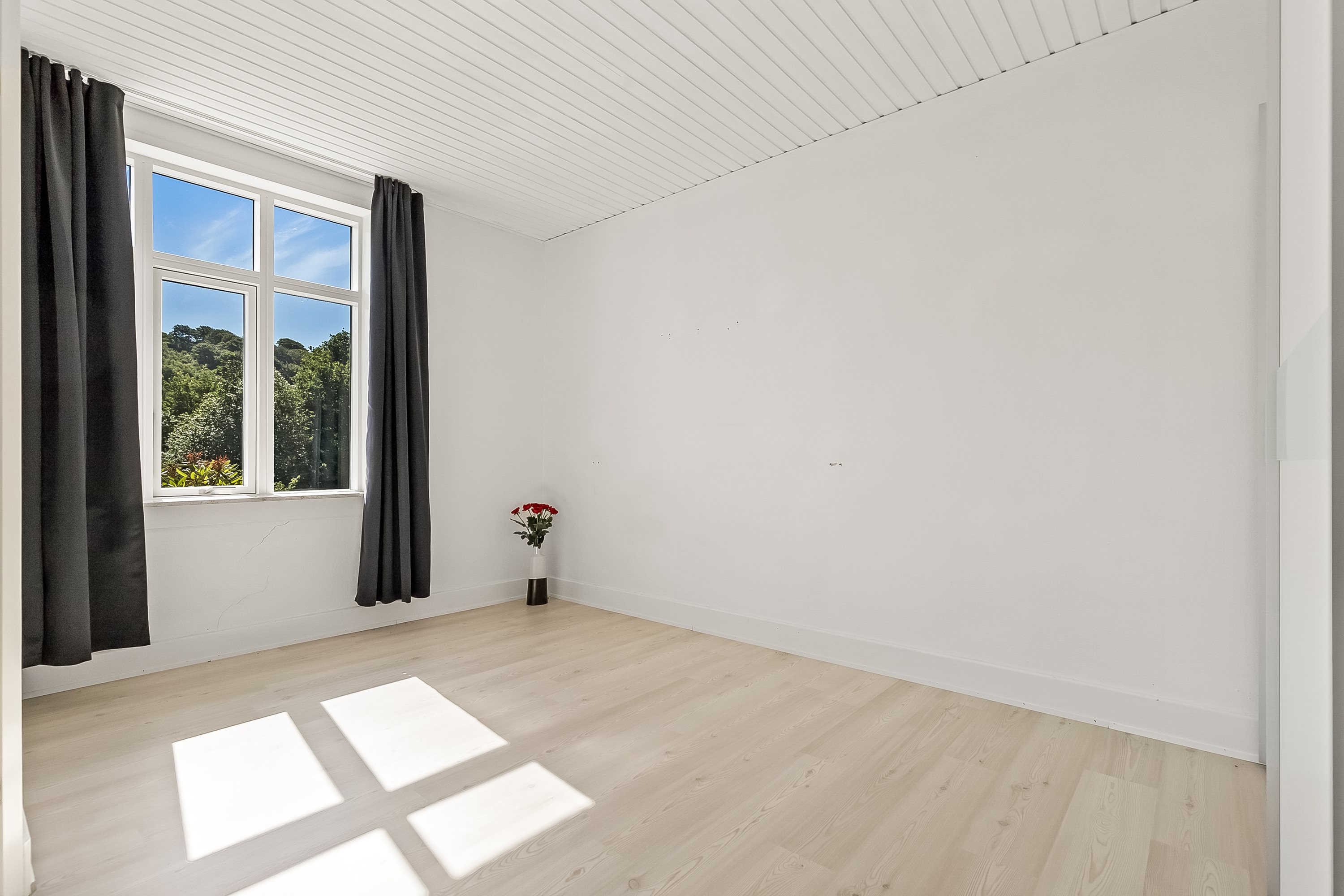 Fremhævet soveværelse billede i fuldskærmstilstand. Billede af Grejsdalsvej 72, st.., Grejsdalen, 7100 Vejle