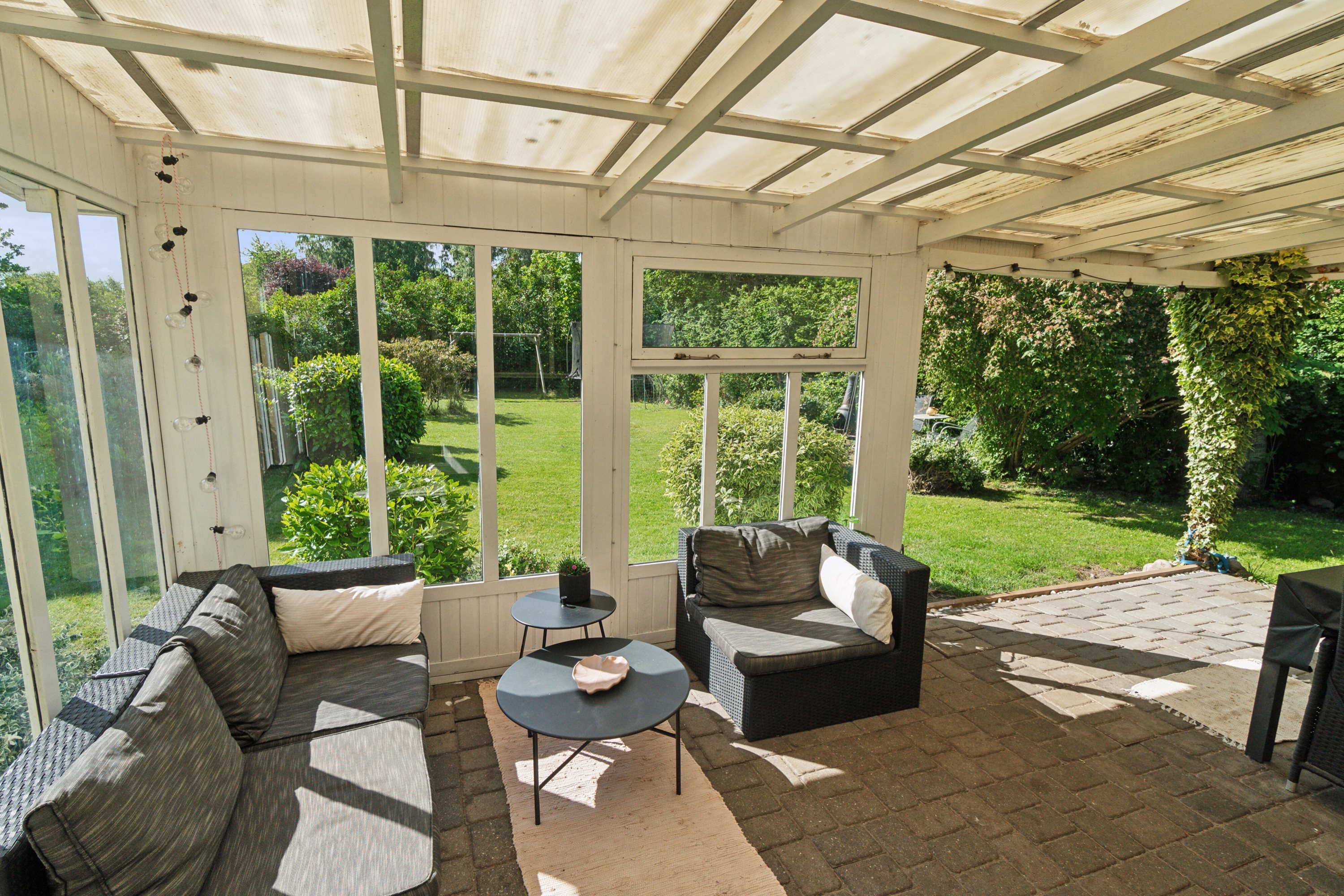 Fremhævet stue billede i fuldskærmstilstand. Billede af Møllebakken 35, 4581 Rørvig