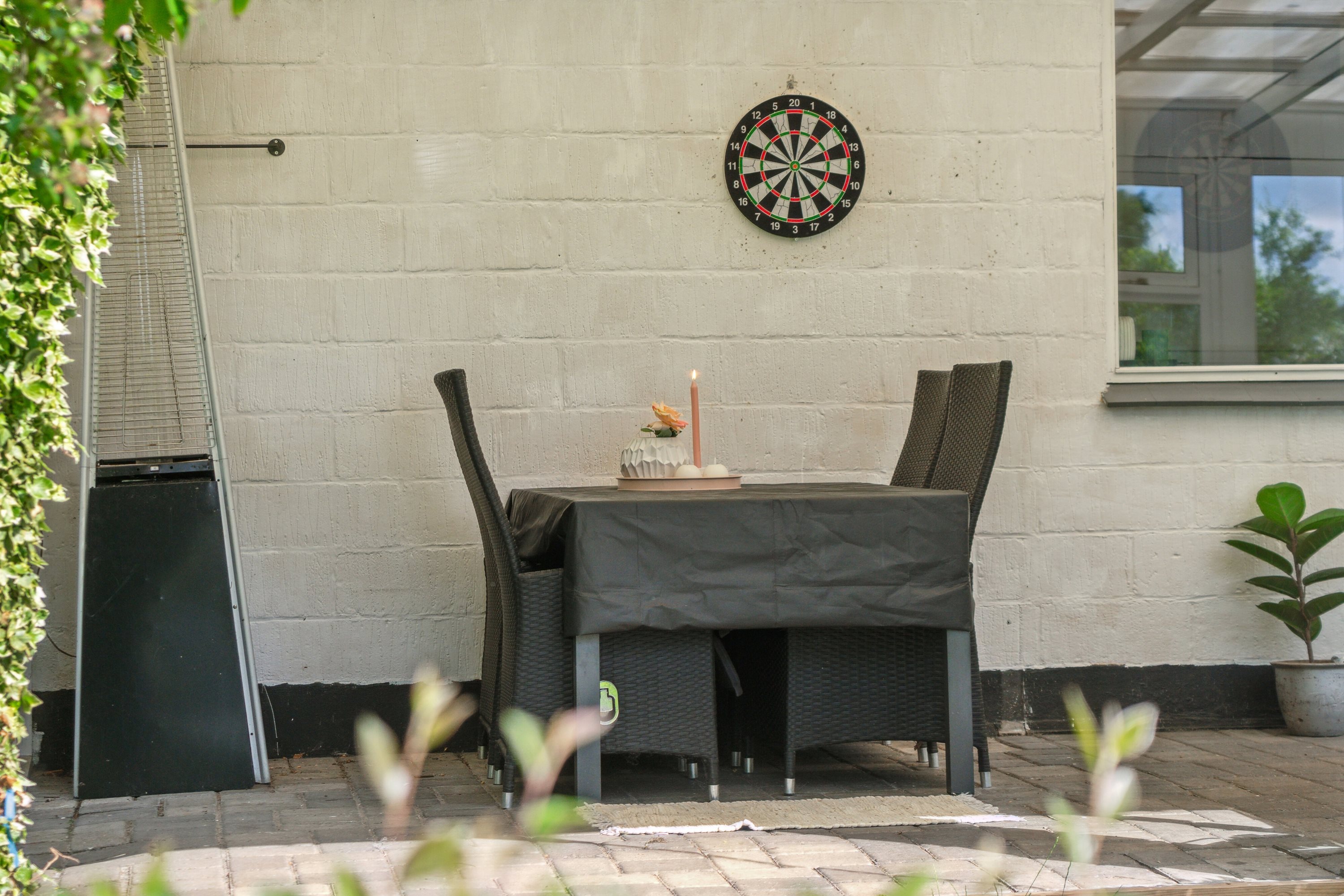 Fremhævet udendørs billede i fuldskærmstilstand. Billede af Møllebakken 35, 4581 Rørvig